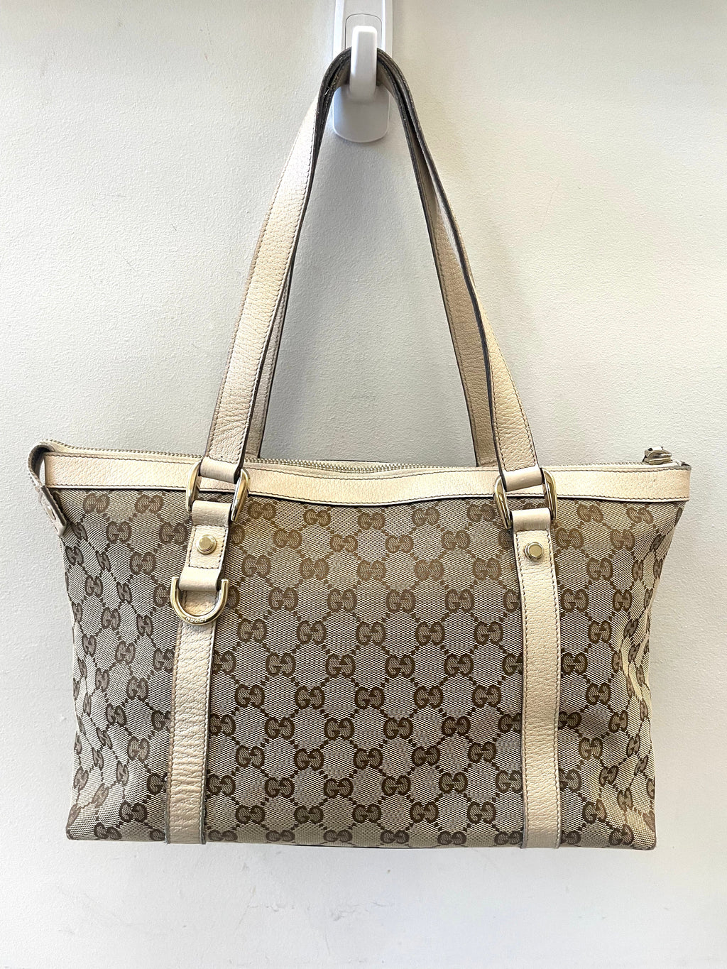 GUCCI GG CANVAS ABBEY MEDIUM TOTE BAG