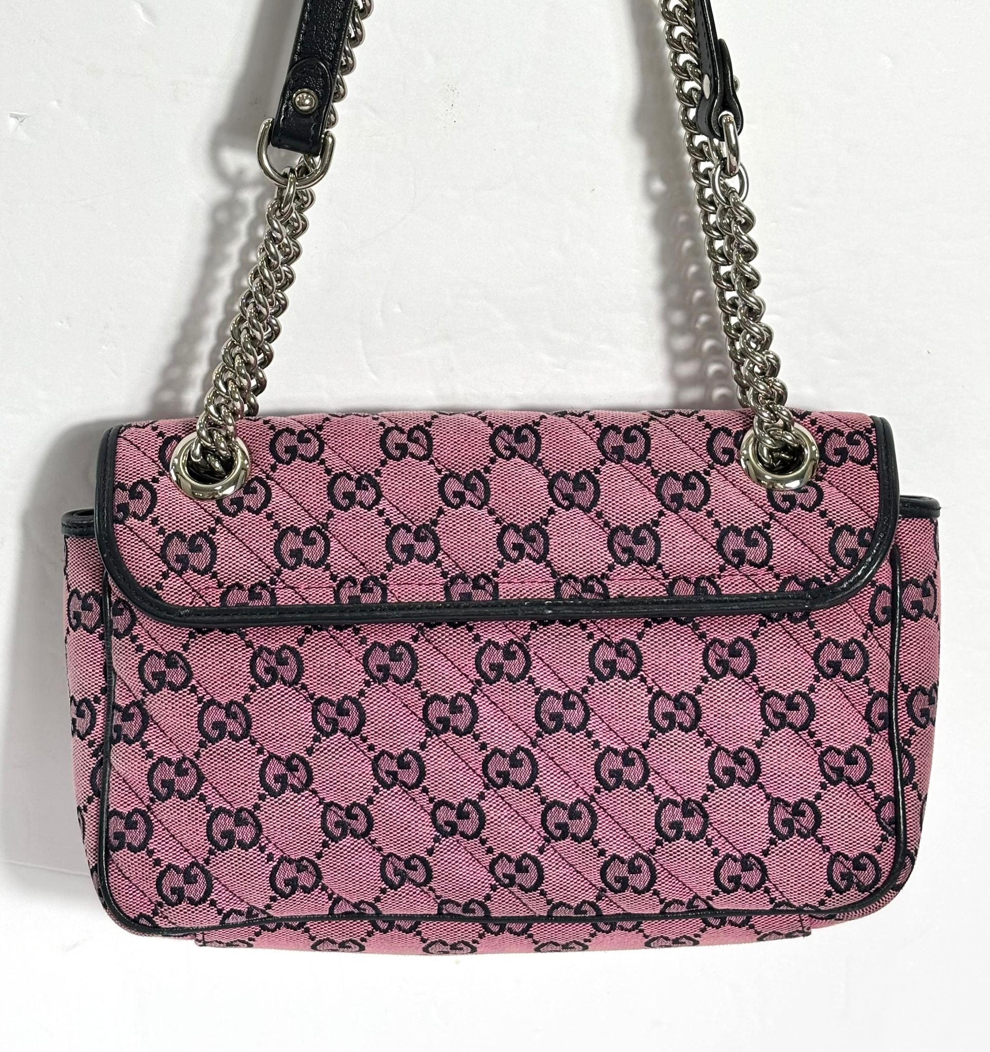 GUCCI GG MARMONT DIAGONAL MATELASSE SMALL SHOULDER BAG