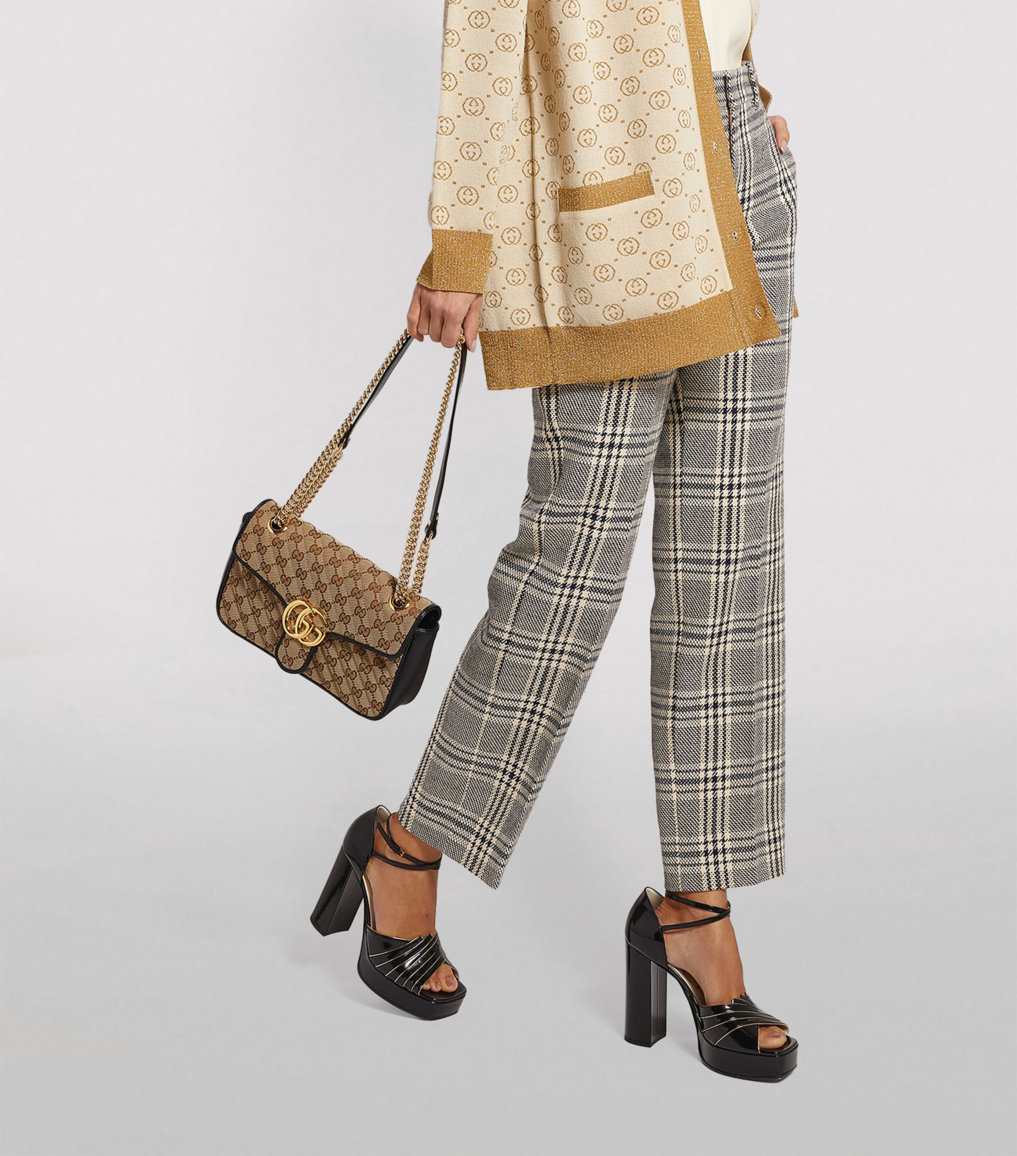 GUCCI GG MARMONT MATELASSÉ MINI BAG