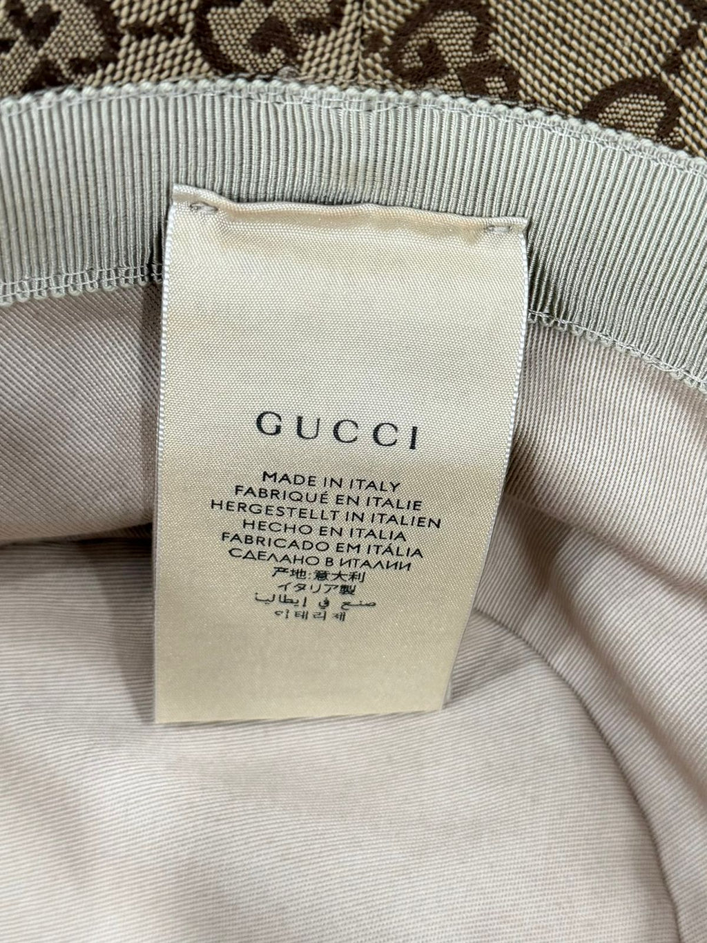 GUCCI GG SUPREME CANVAS & LEATHER BUCKET HAT