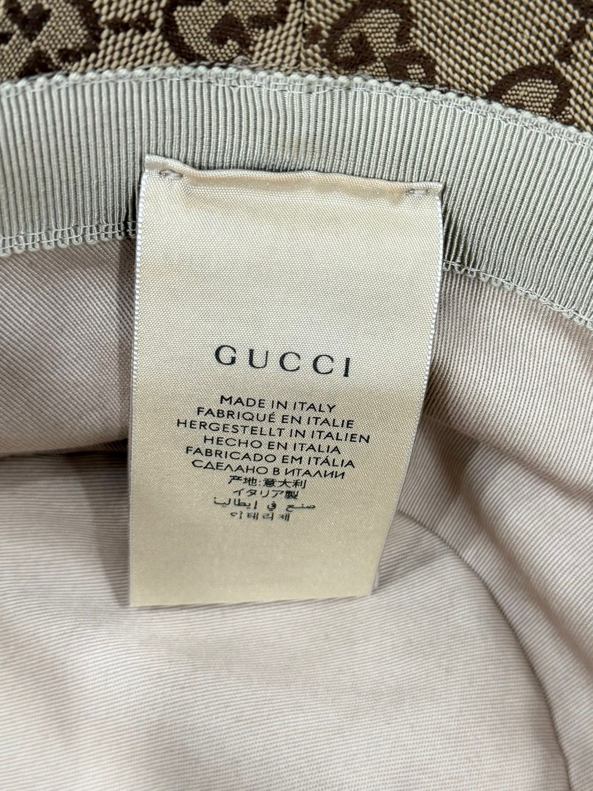 GUCCI GG SUPREME CANVAS & LEATHER BUCKET HAT