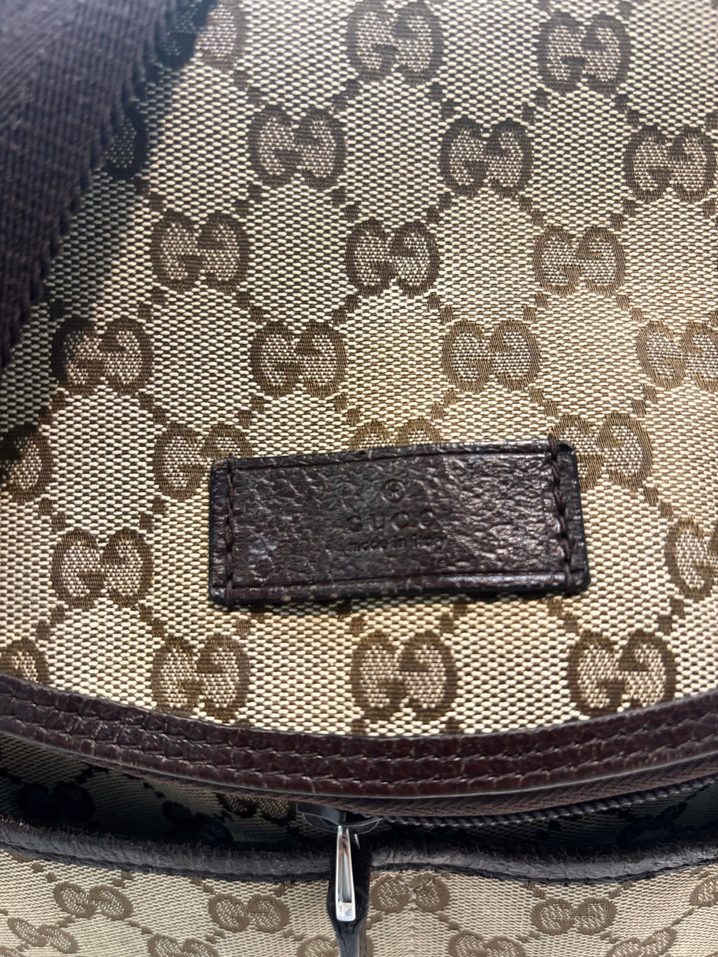 GUCCI GG SUPREME DIAPER BAG
