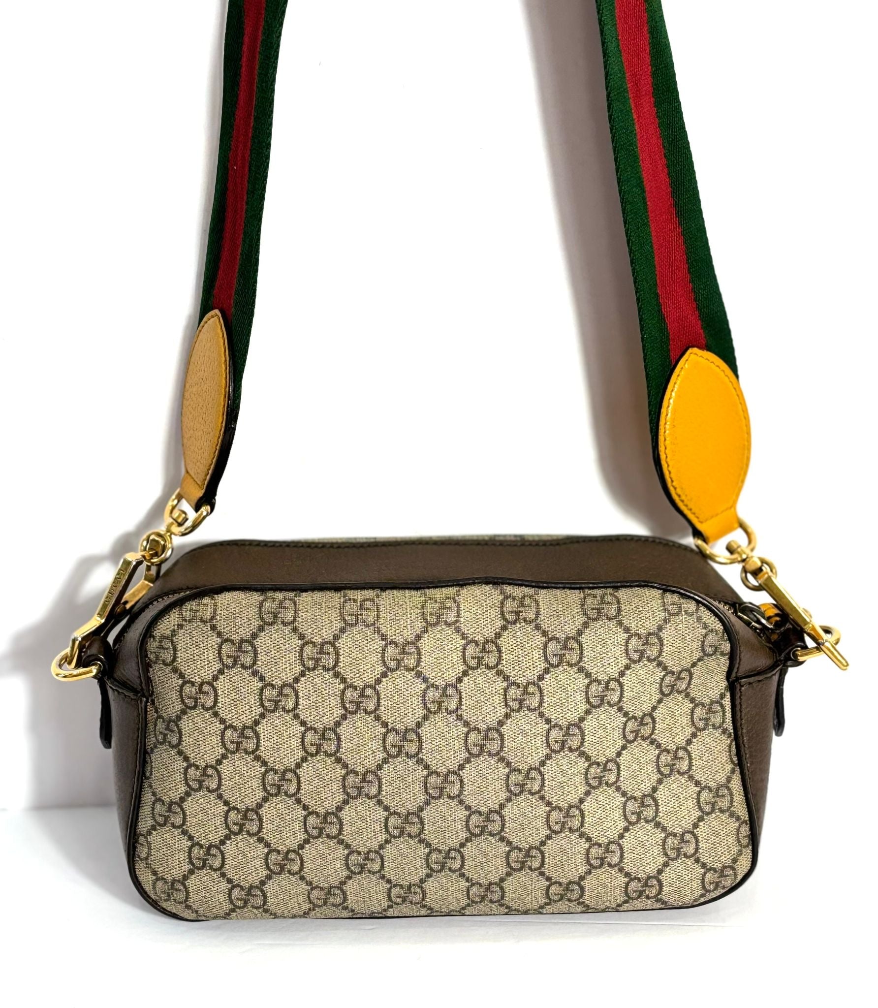 GUCCI NEO VINTAGE GG SUPREME CANVAS MESSENGER BAG