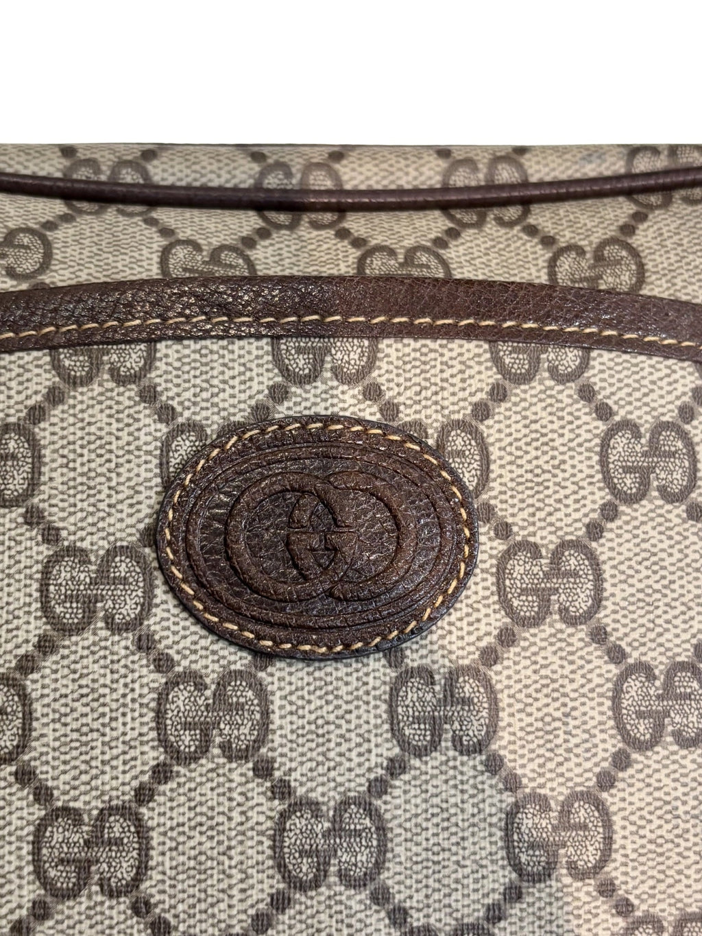 GUCCI GG SUPREME VINTAGE CLUTCH WRISTLET BAG