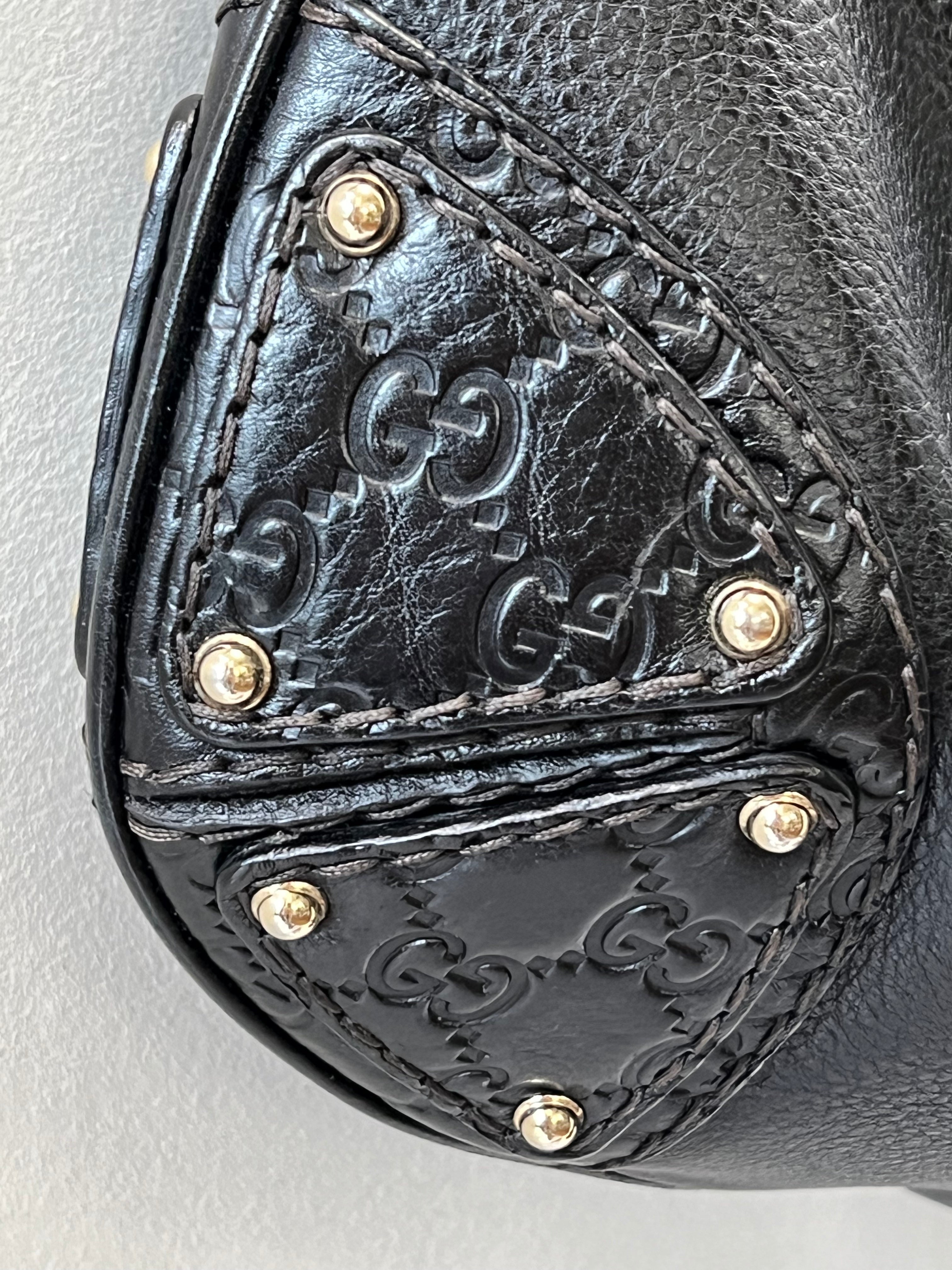 GUCCI INDY MEDIUM LEATHER HOBO BAG