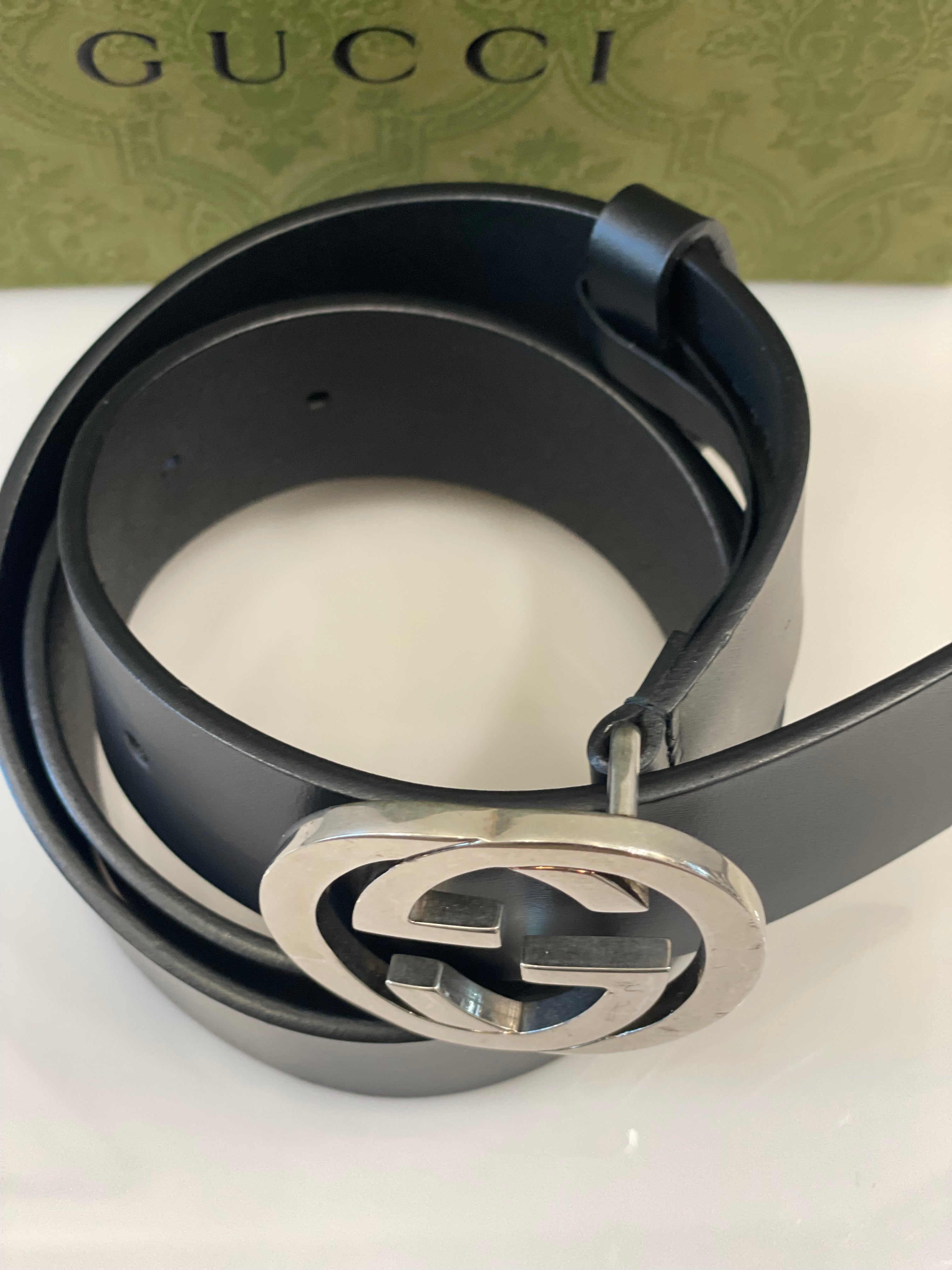 GUCCI INTERLOCKING GG SIGNATURE LEATHER BELT
