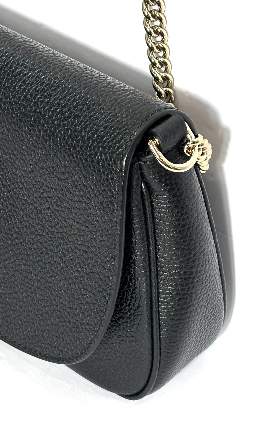 GUCCI PEBBLED CALFSKIN LEATHER SOHO CHAIN BAG