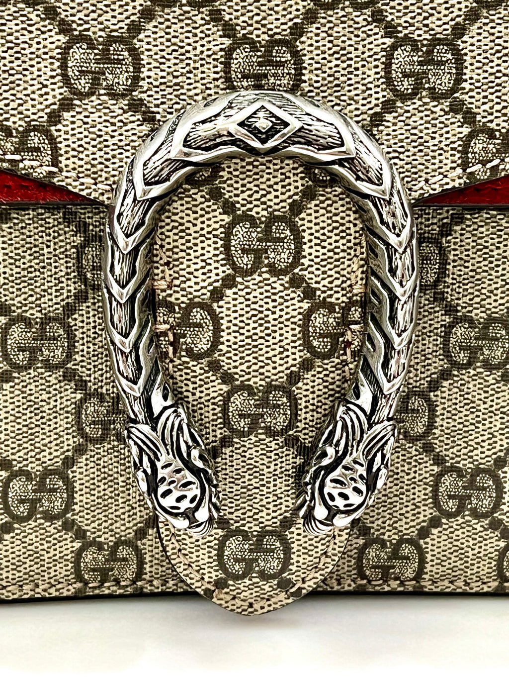 GUCCI GG SUPREME SMALL DIONYSUS SHOULDER BAG