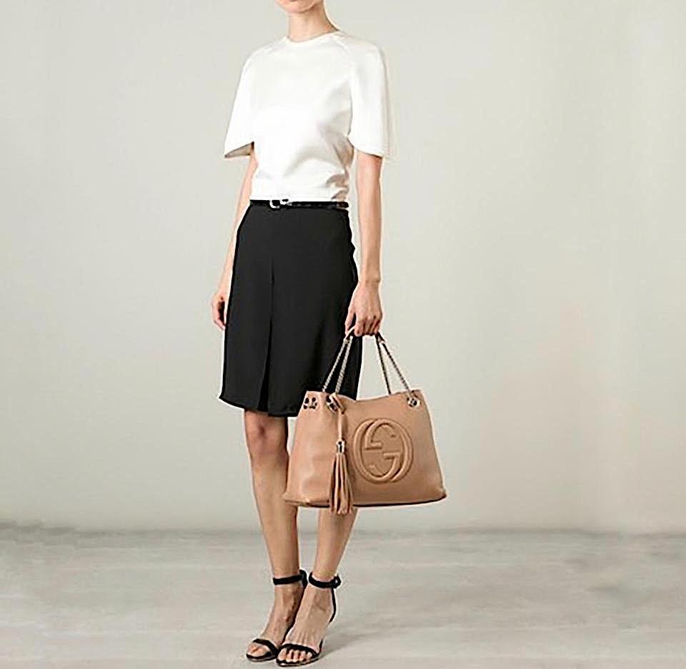 GUCCI PEBBLED CALFSKIN MEDIUM SOHO CHAIN SHOULDER BAG