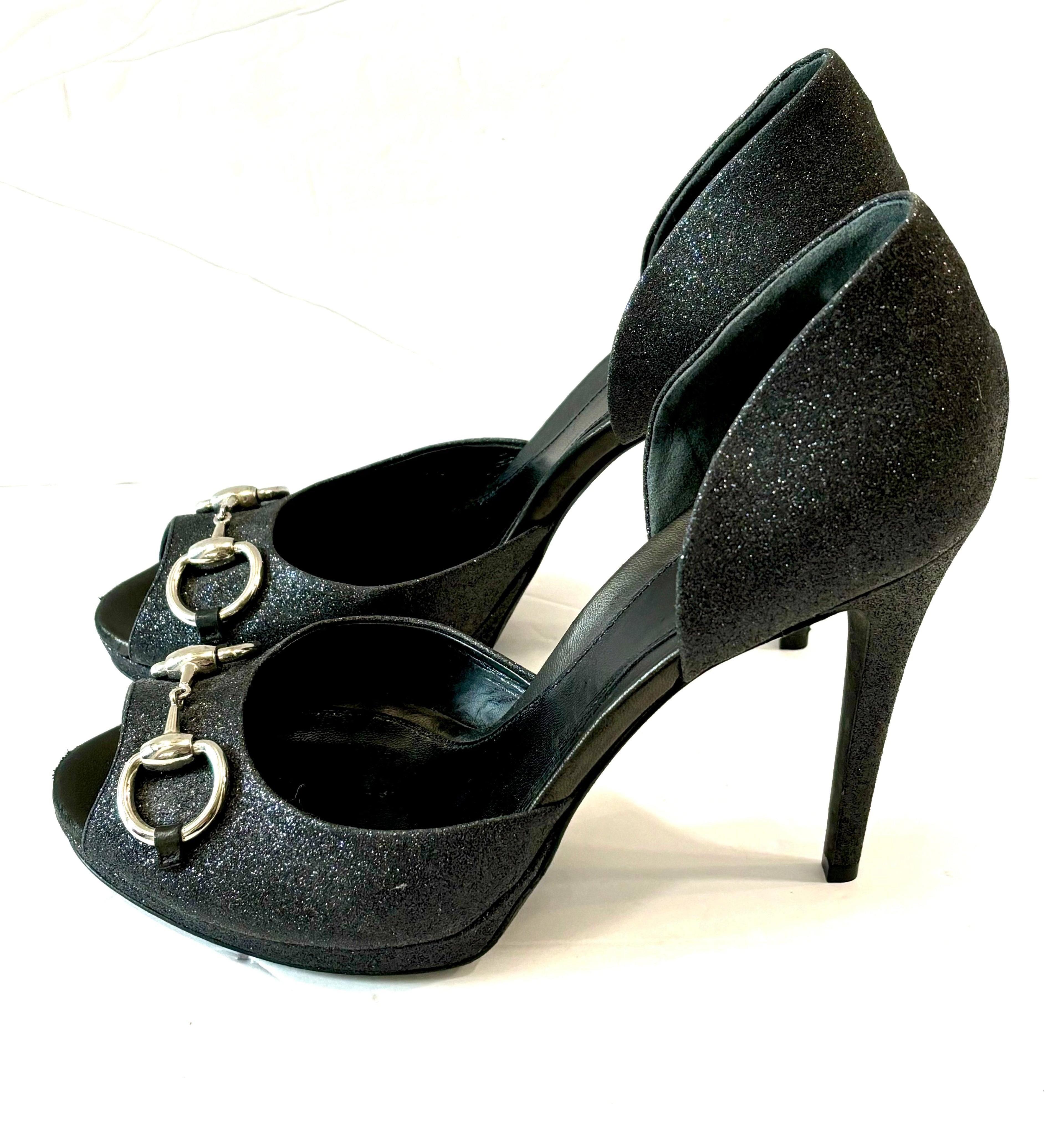 GUCCI STARDUST CHARLOTTE GLITTER HORSEBIT D'ORSAY PEEP-TOE PUMPS