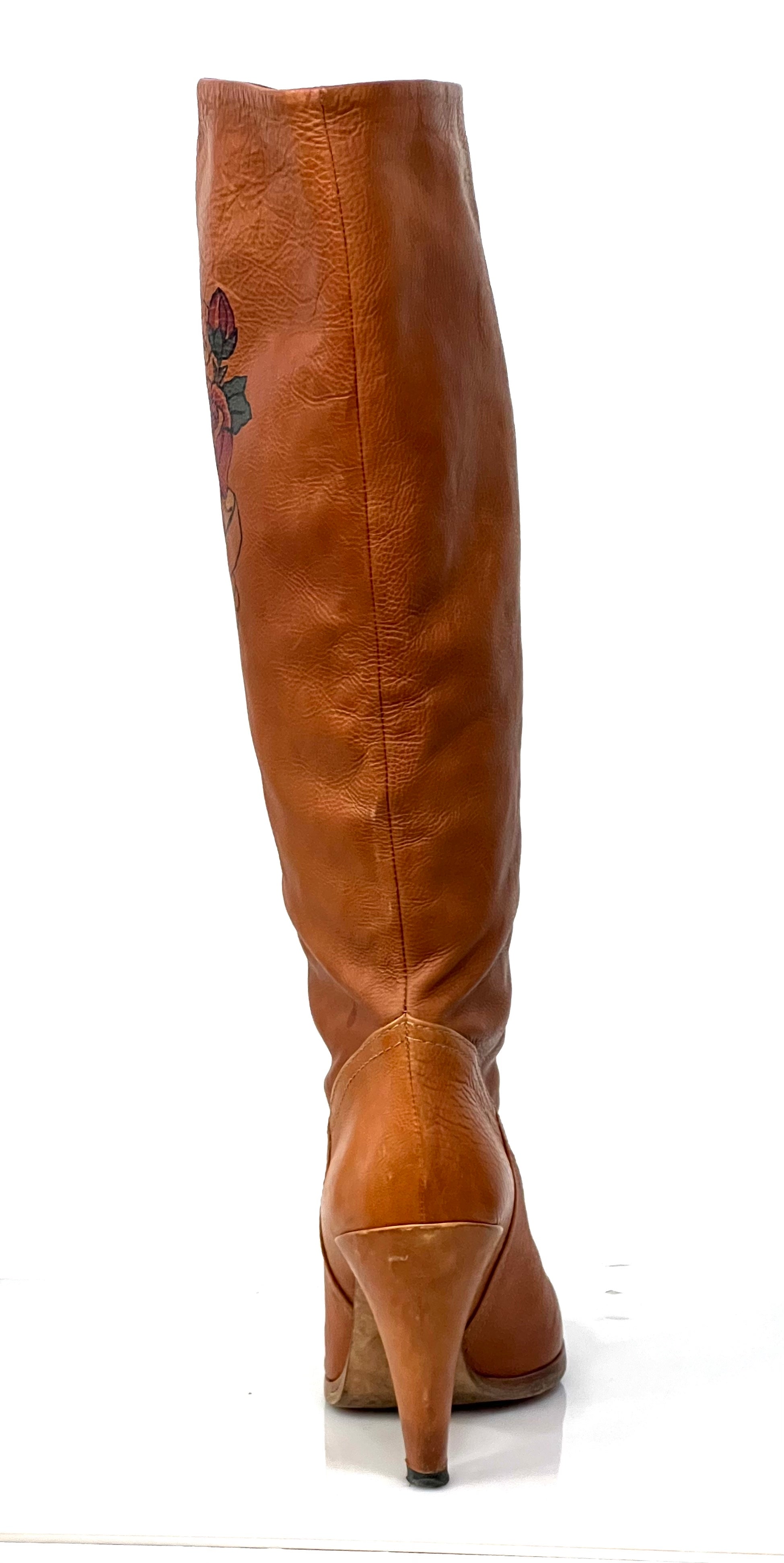 GUCCI TAN LEATHER TATTOO ROSE TALL BOOTS