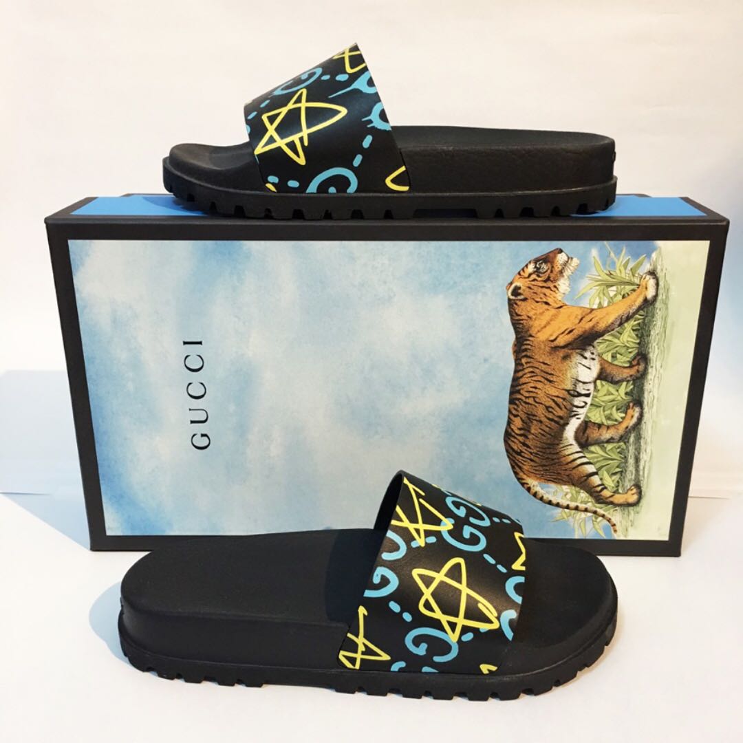 GUCCI GHOST STAR PRINT SLIDE SANDALS