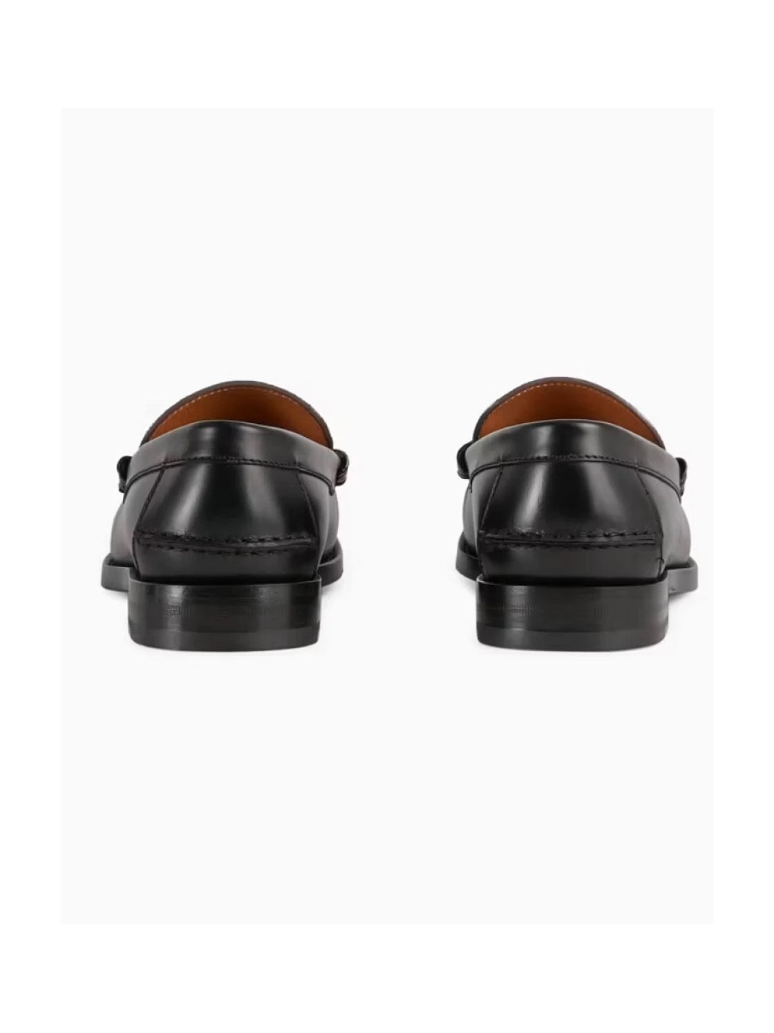 GUCCI GG SUPREME TASSLE LOAFERS