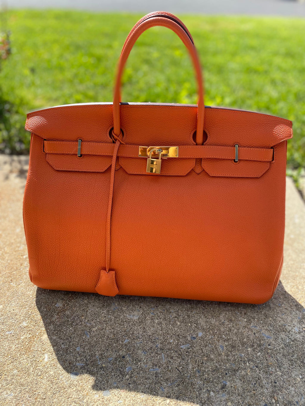 HERMÈS BIRKIN 40 TOGO LEATHER GOLD HARDWARE HANDBAG