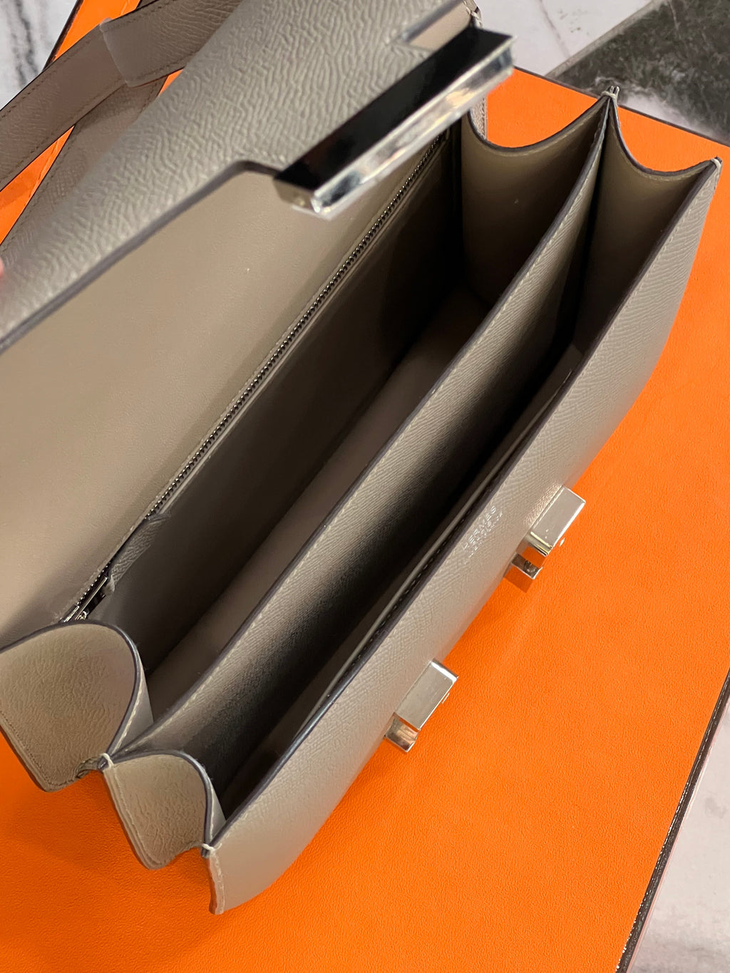 HERMÈS CONSTANCE 24 EPSOM PALLADIUM HARDWARE