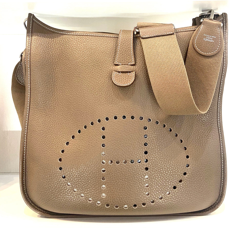 HERMÈS  EVELYNE III CLEMENCE SHOULDER BAG
