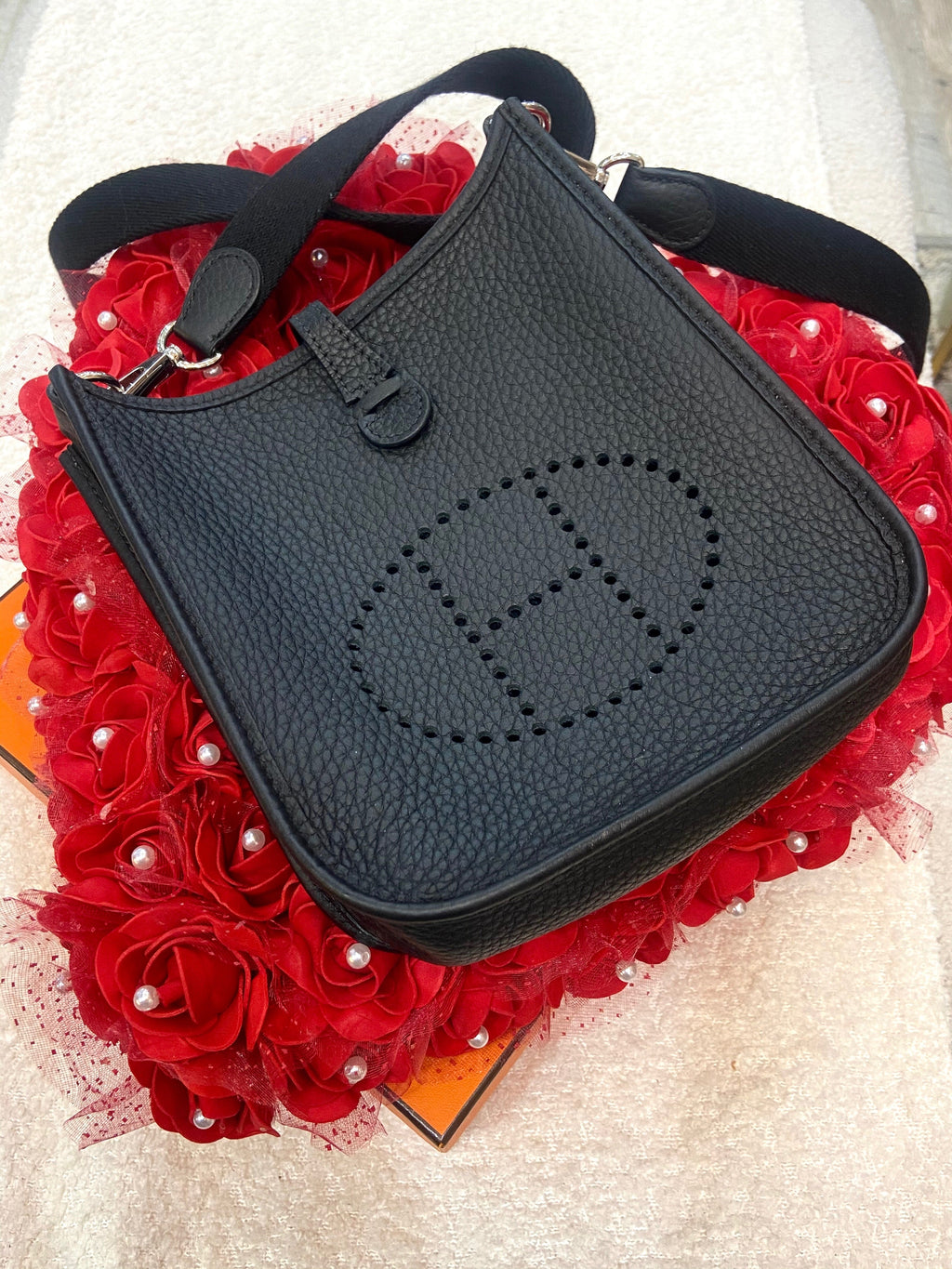 HERMÈS EVELYNE TPM TAURILLON CLEMENCE LEATHER CROSSBODY