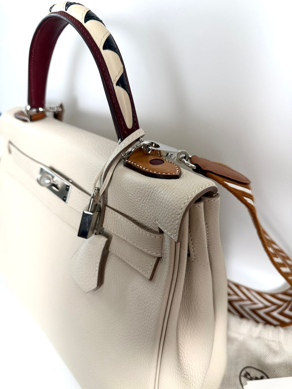 HERMÈS KELLY 32 RETOURNE “AU GALOP” TOGO LEATHER BAG