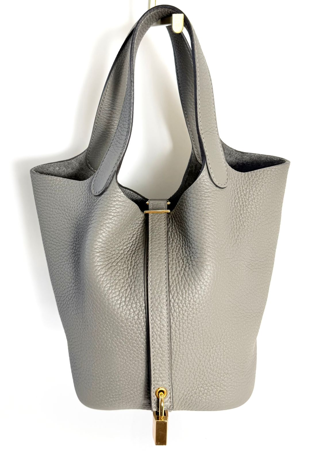 HERMÈS TAURILLON CLEMENCE PICOTIN LOCK 22 MM TOTE BAG