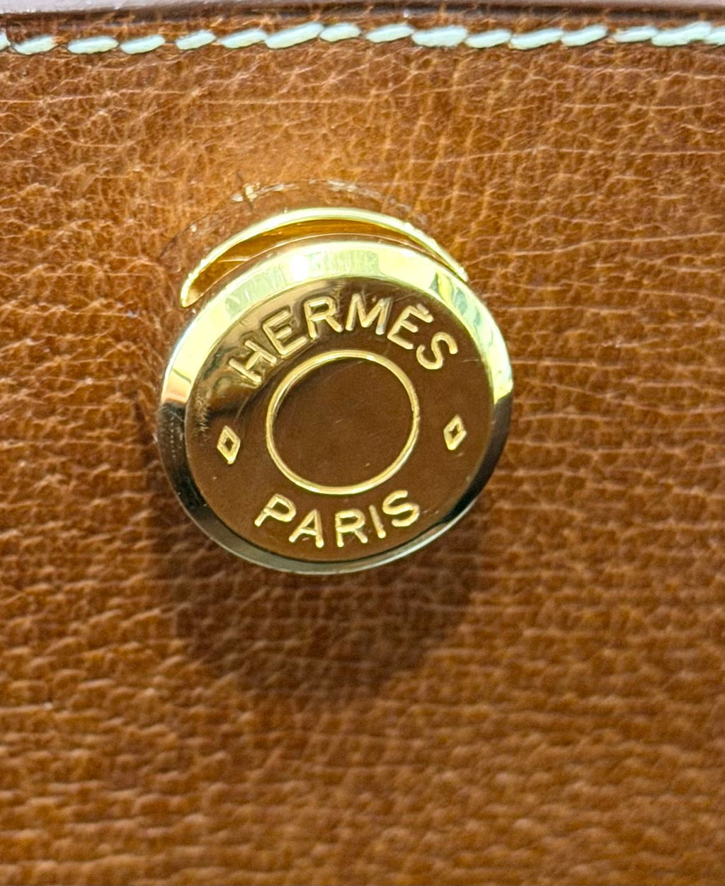 HERMÈS COURCHEVEL LEATHER DALVY 30 HANDBAG