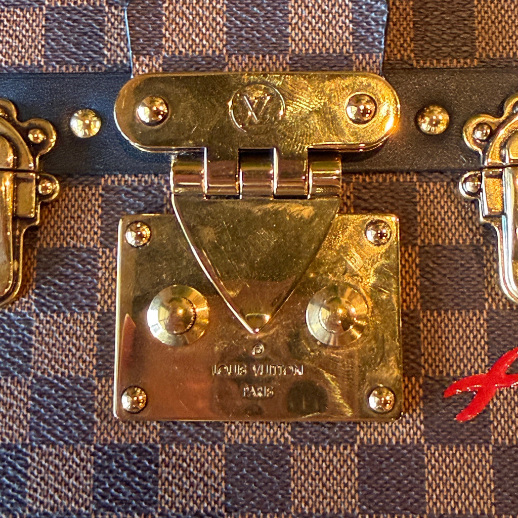 LOUIS VUITTON Damier Ebene Petite Malle