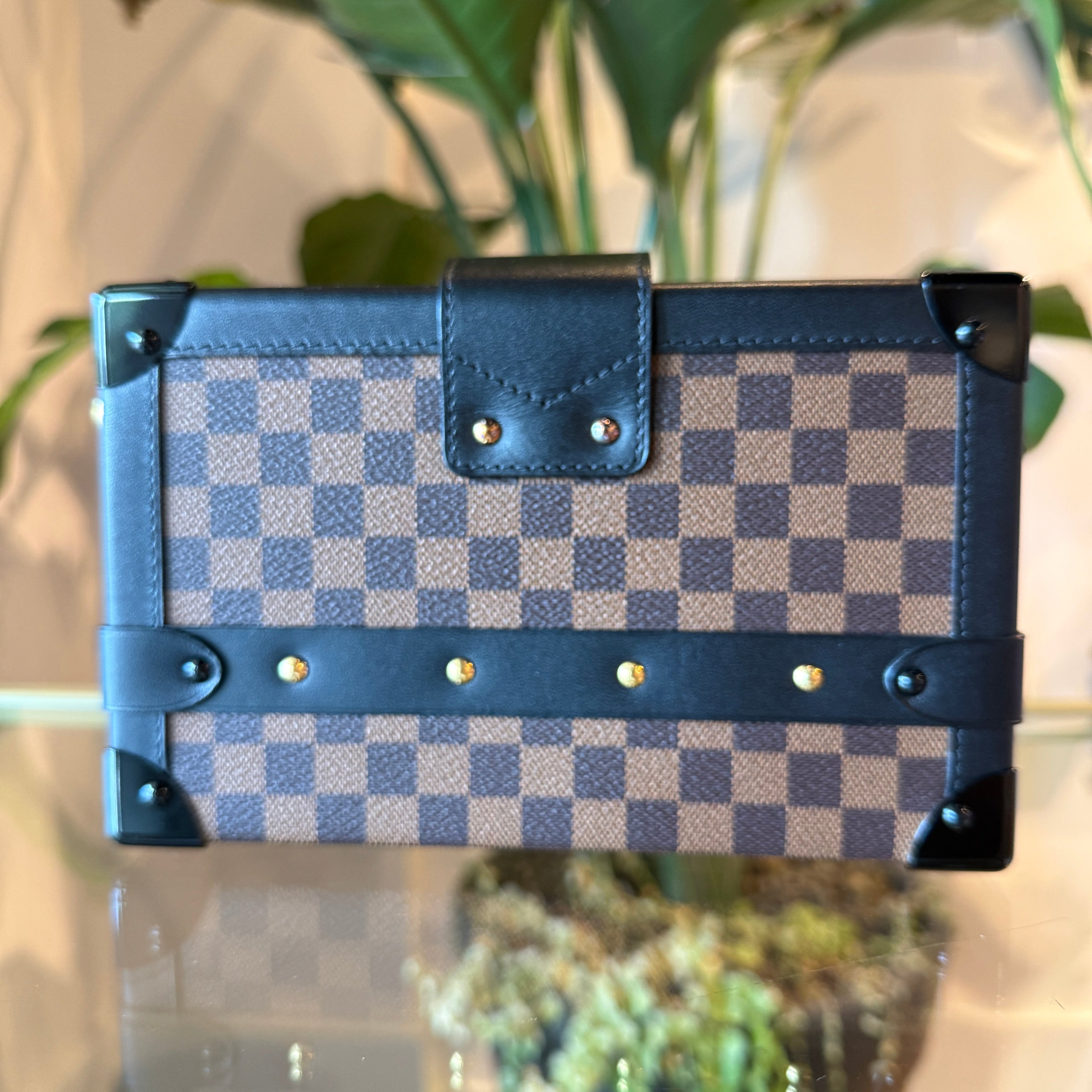 LOUIS VUITTON Damier Ebene Petite Malle
