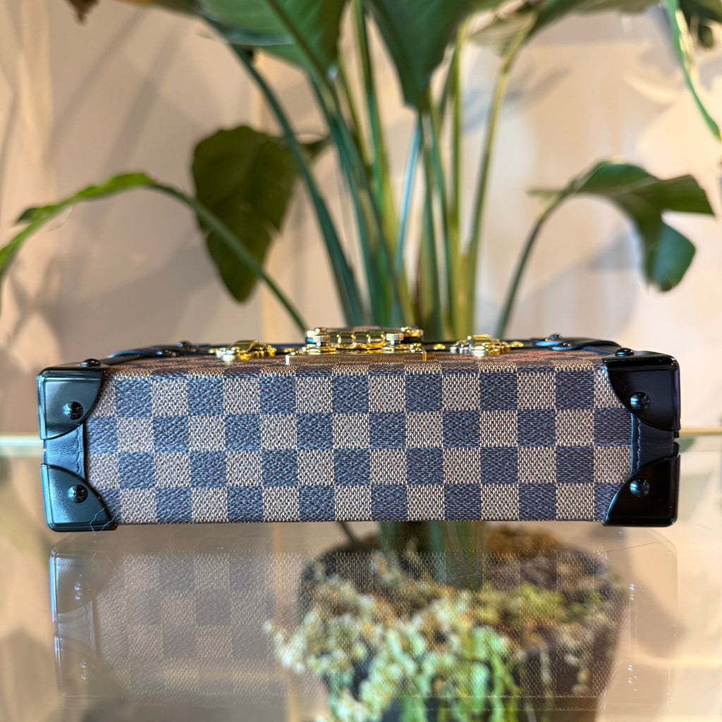 LOUIS VUITTON Damier Ebene Petite Malle