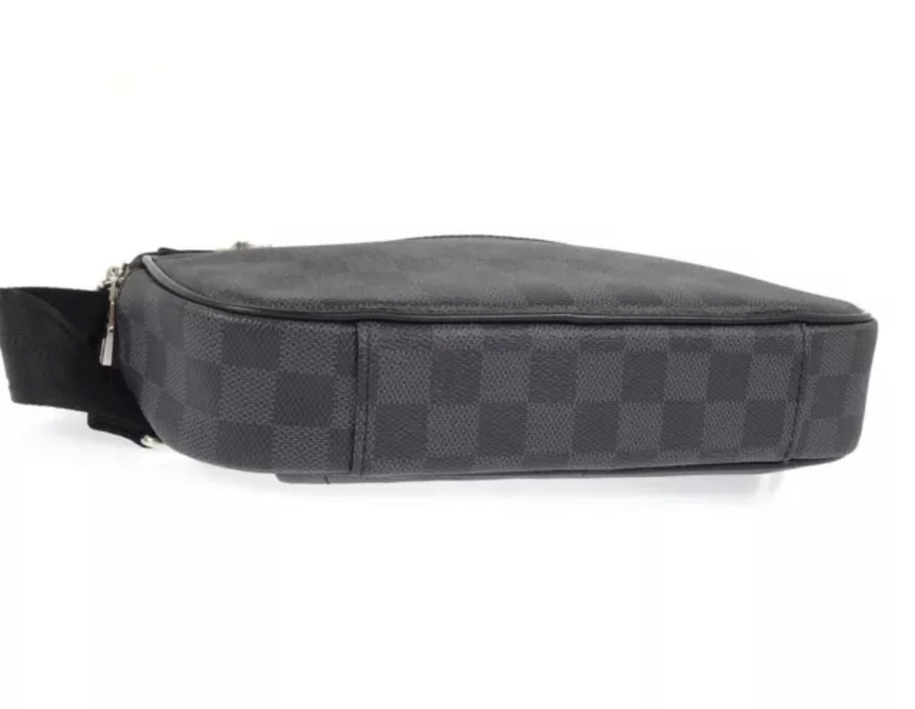LOUIS VUITTON DAMIER GRAPHITE AMBLER WAIST POUCH