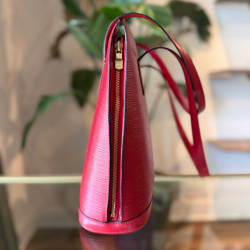 LOUIS VUITTON Red Epi Lussac