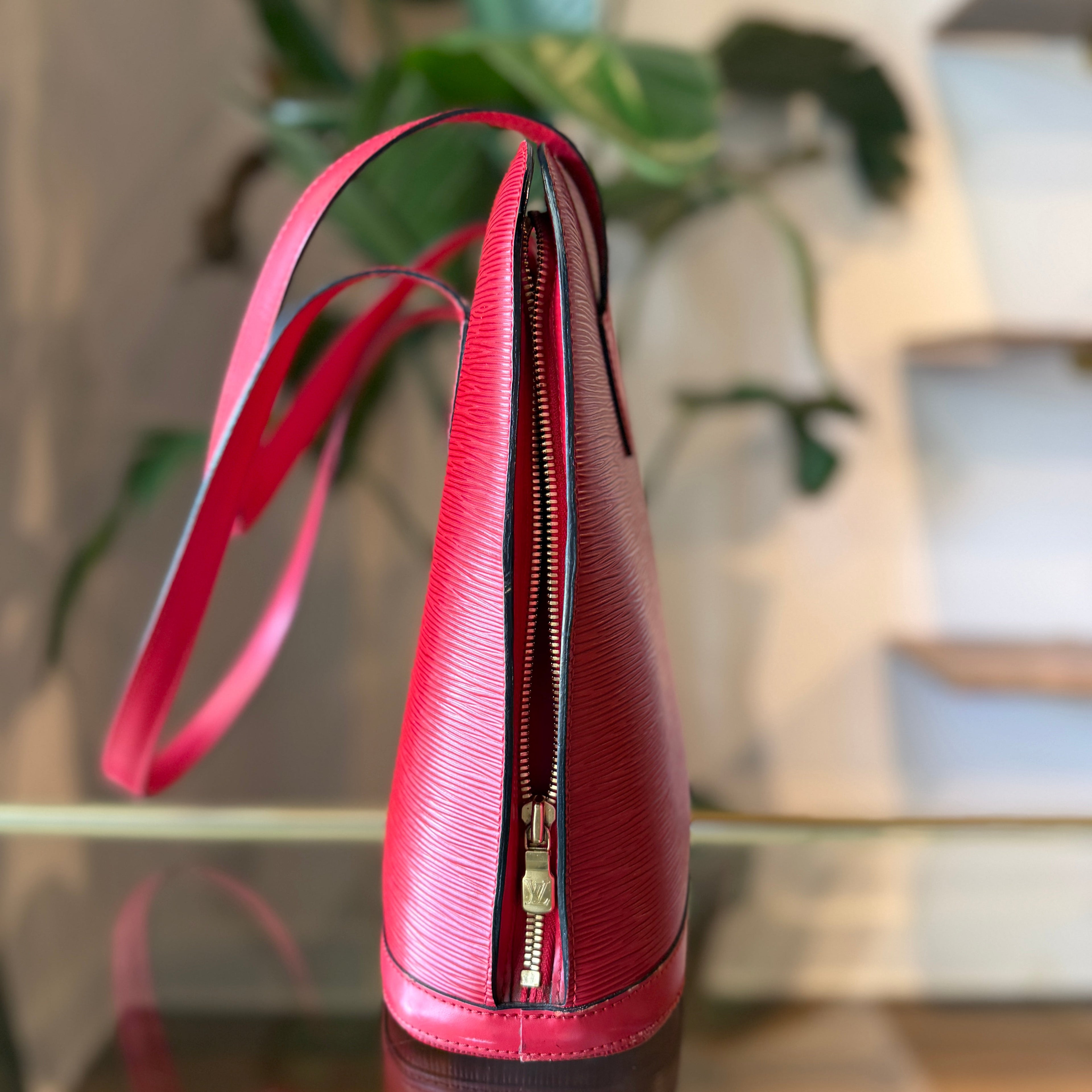 LOUIS VUITTON Red Epi Lussac