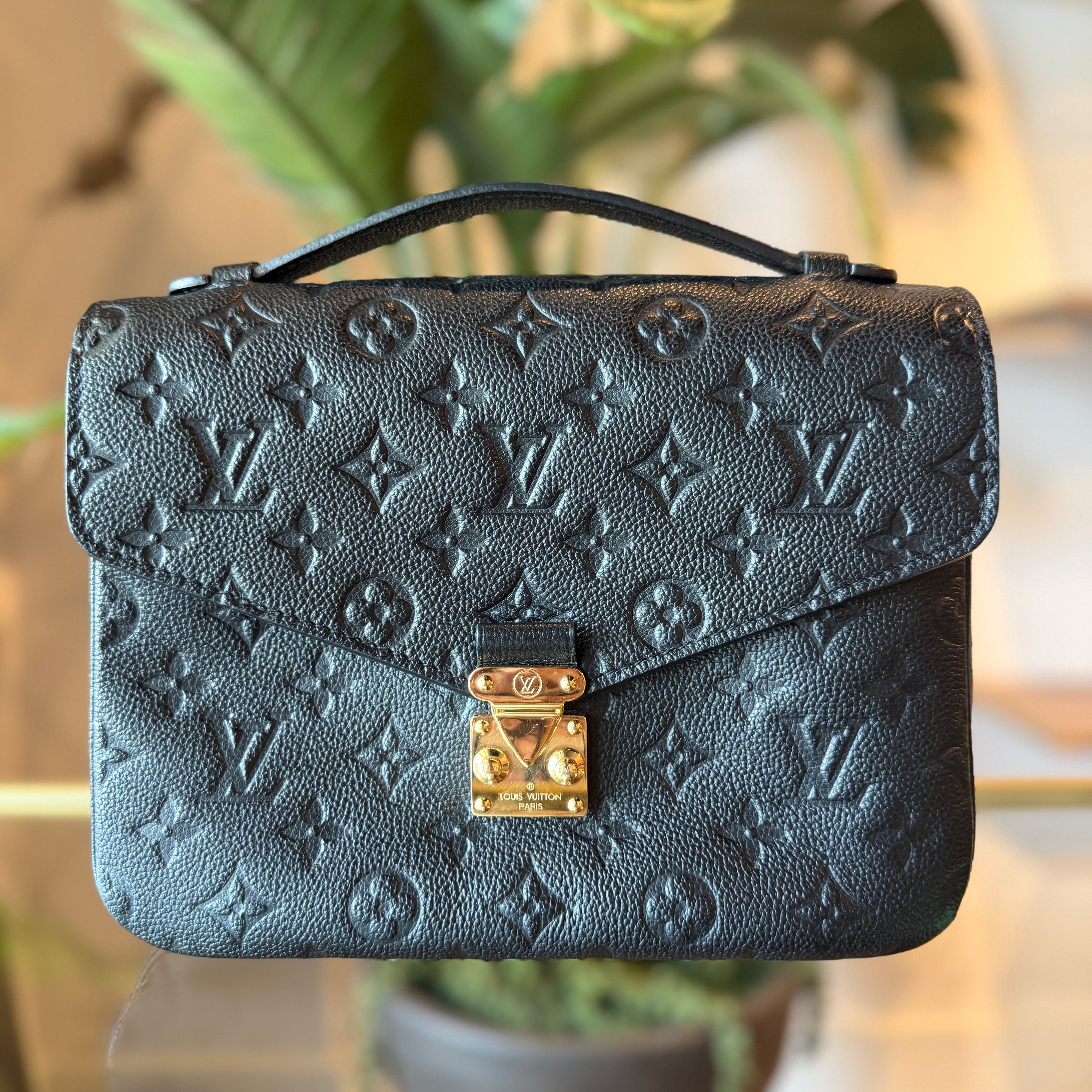 LOUIS VUITTON Empreinte Metis Pochette