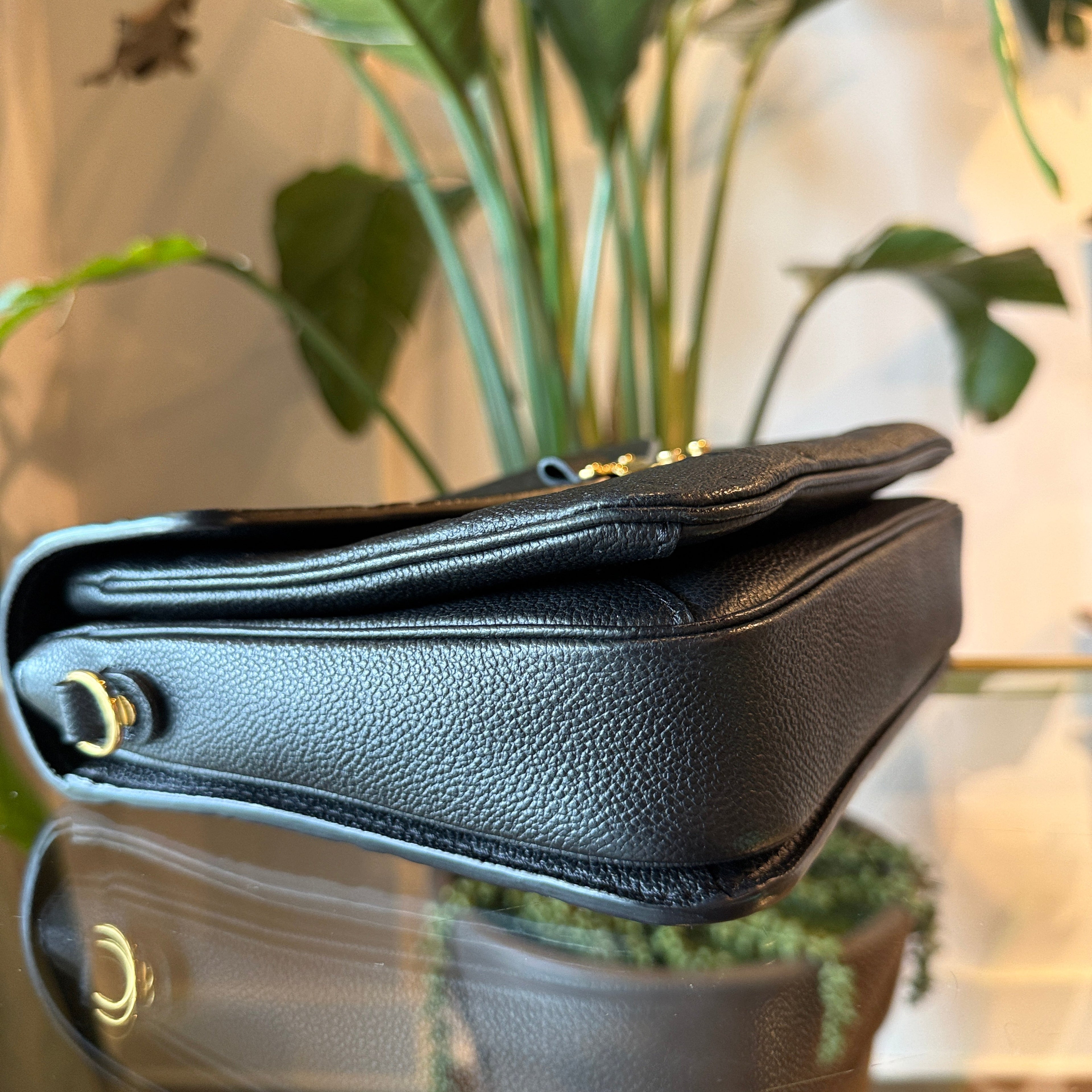 LOUIS VUITTON Empreinte Metis Pochette