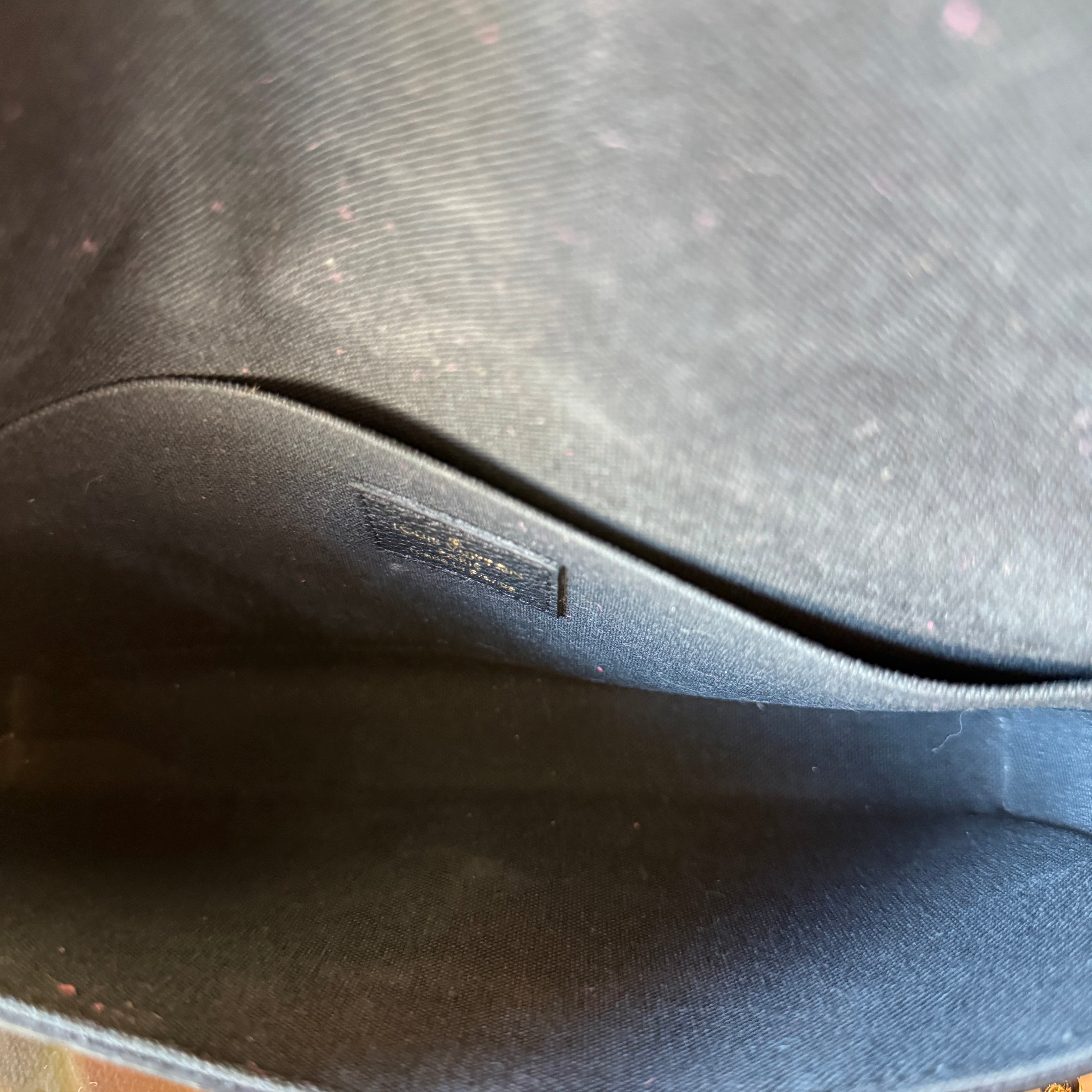 LOUIS VUITTON Black Empreinte Felicie Pochette