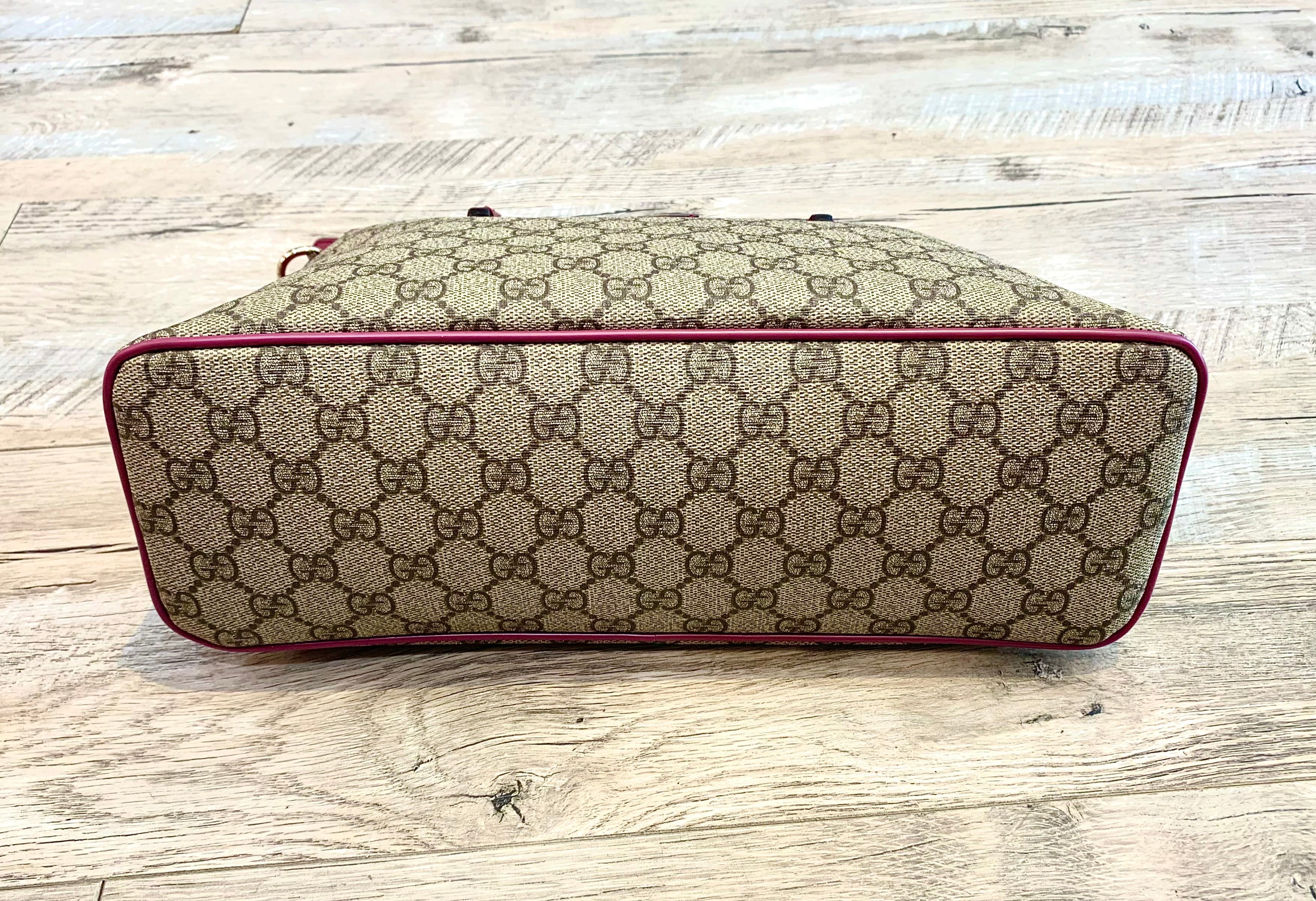GUCCI GG SMALL ZIP TOTE BAG