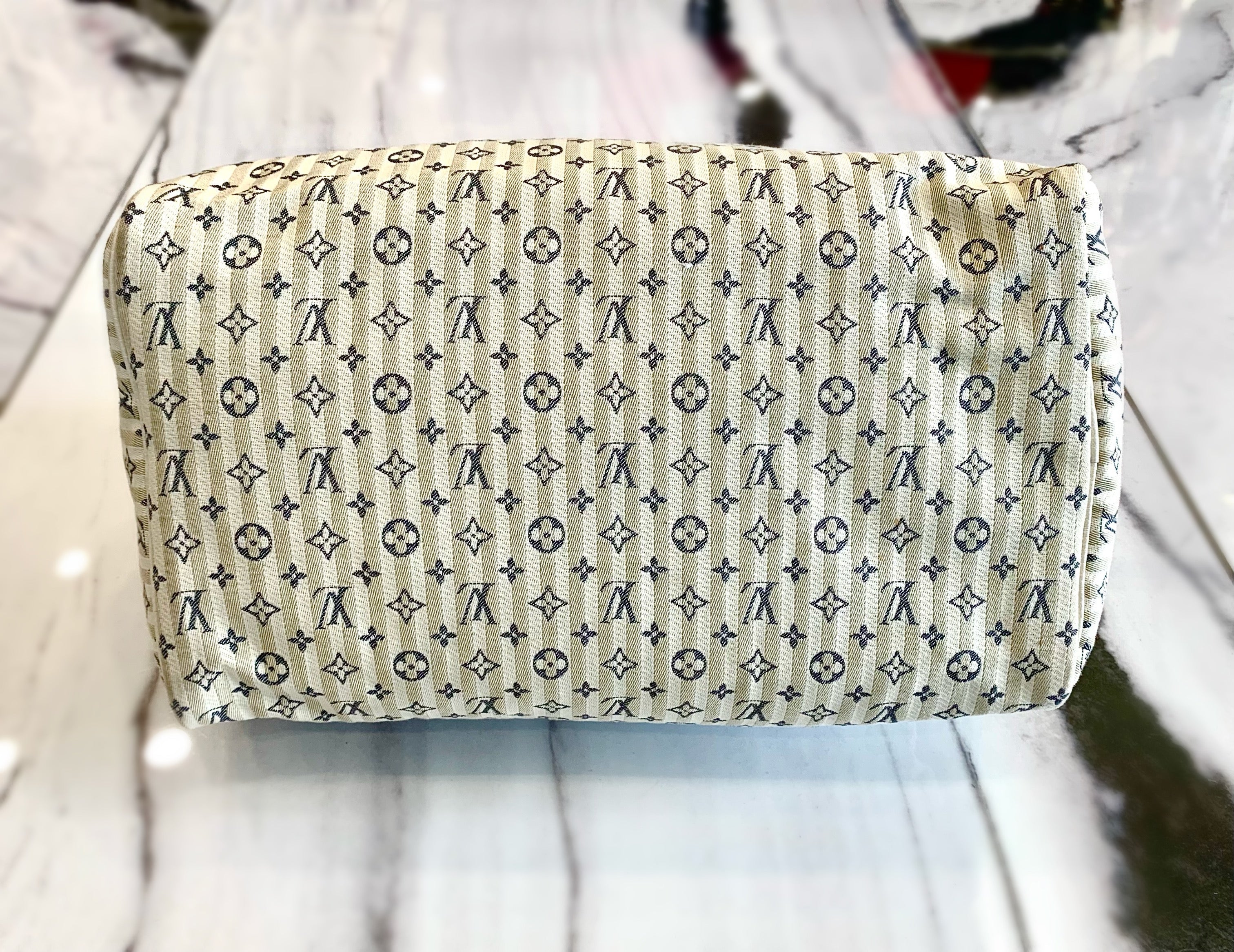 LOUIS VUITTON MONOGRAM MINI LIN CROISETTE SPEEDY 30 BAG