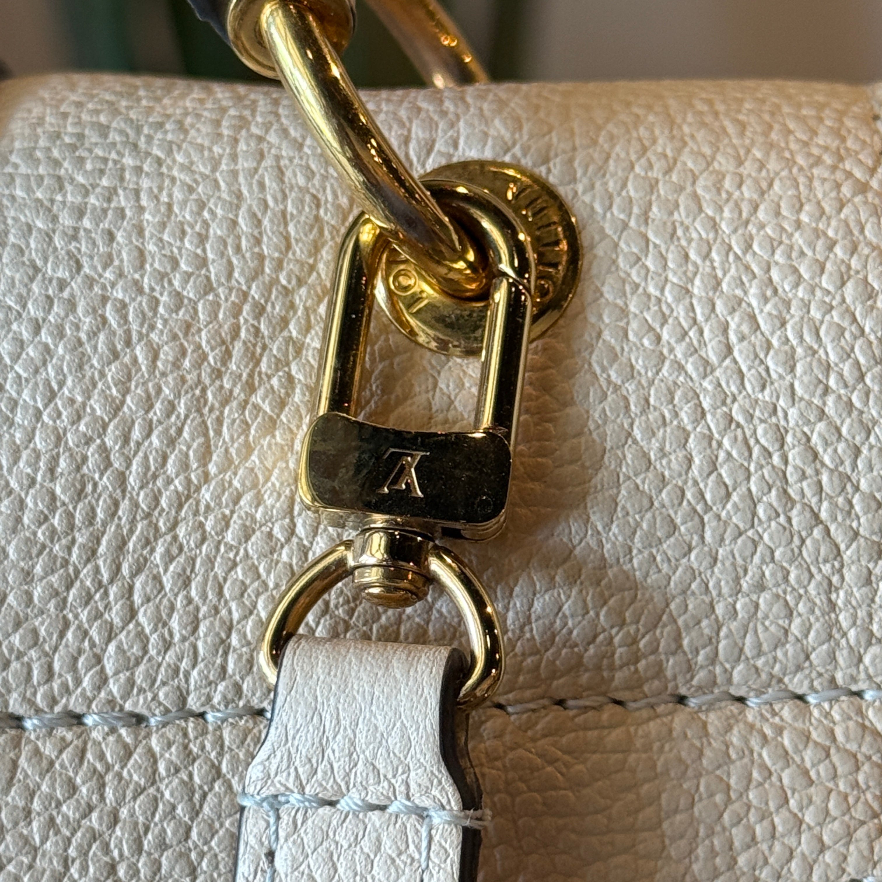 LOUIS VUITTON Damier Ebene Clapton Backpack