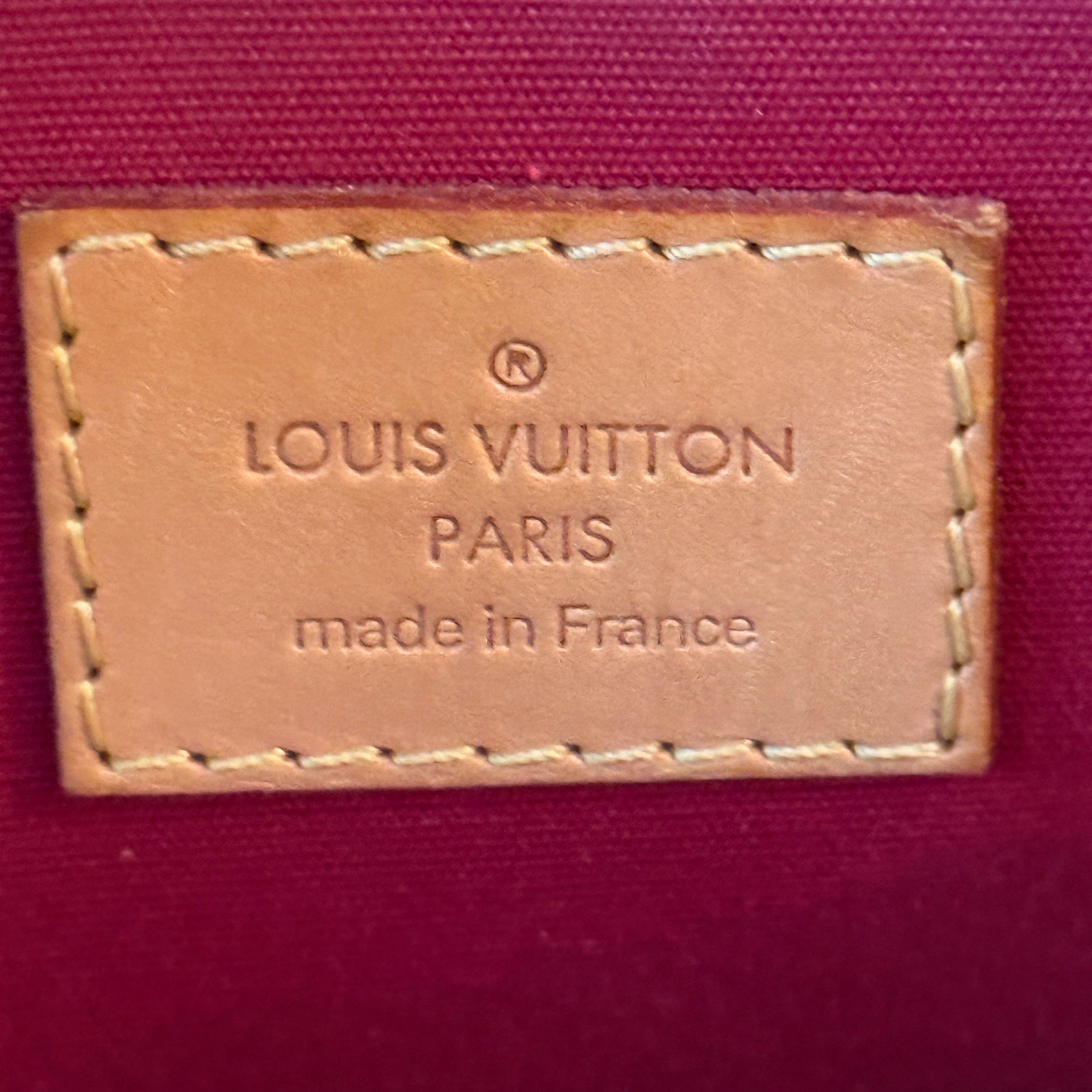 LOUIS VUITTON Vernis Bellevue PM
