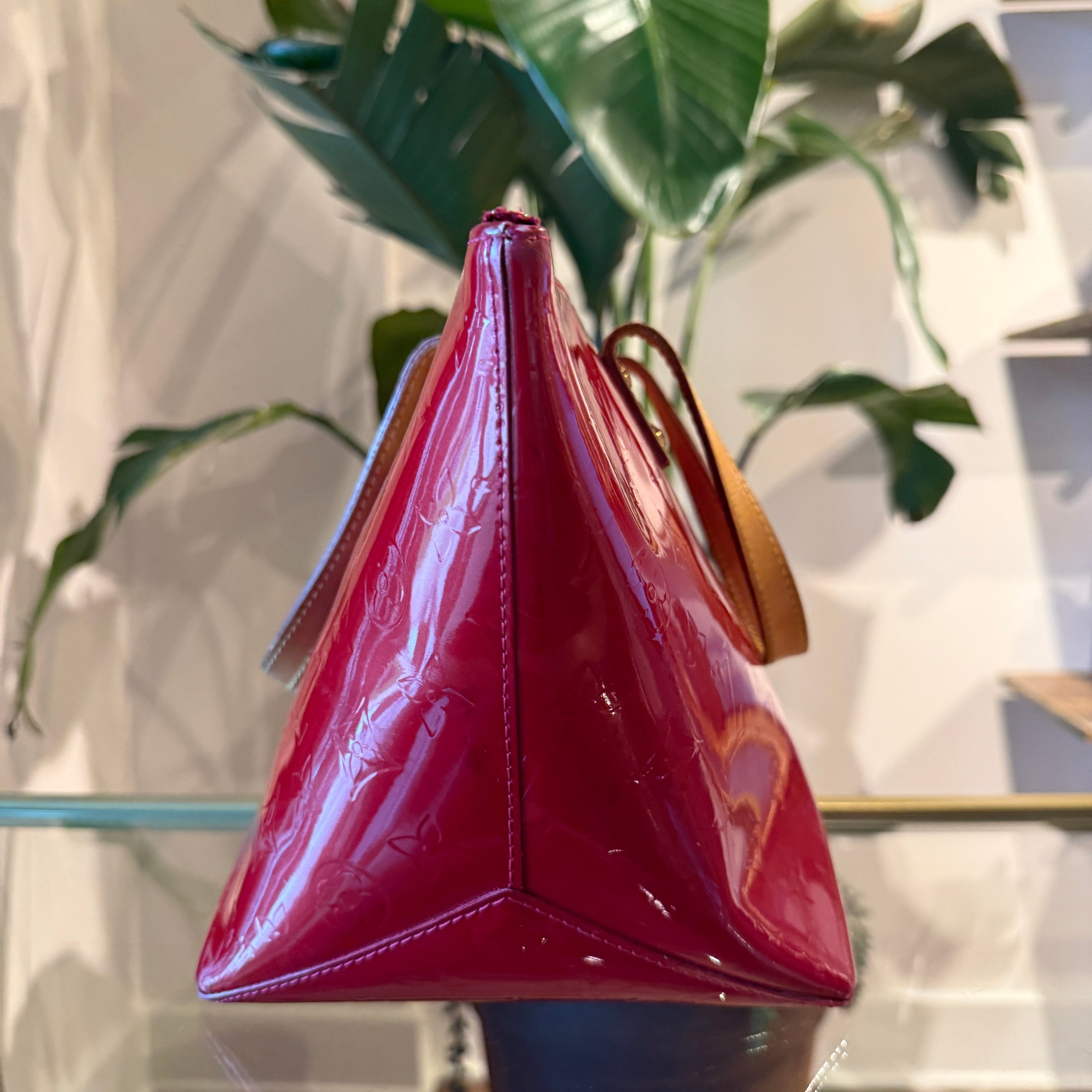 LOUIS VUITTON Vernis Bellevue PM