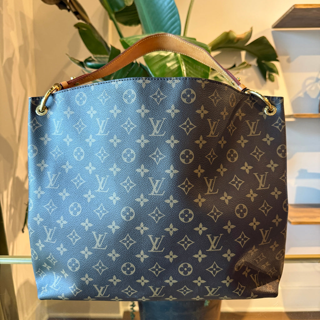 LOUIS VUITTON Monogram Graceful MM