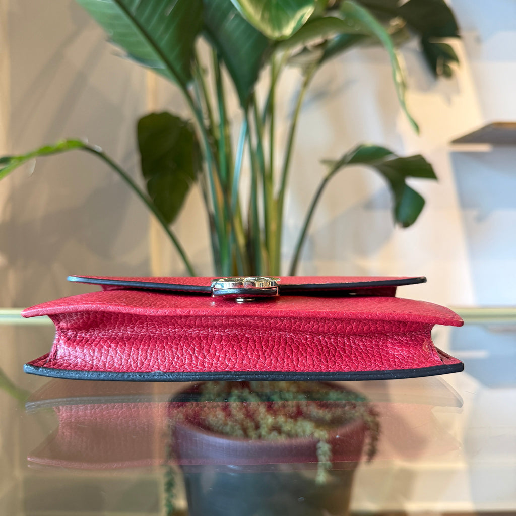 GUCCI GG Interlocking Wallet on Chain