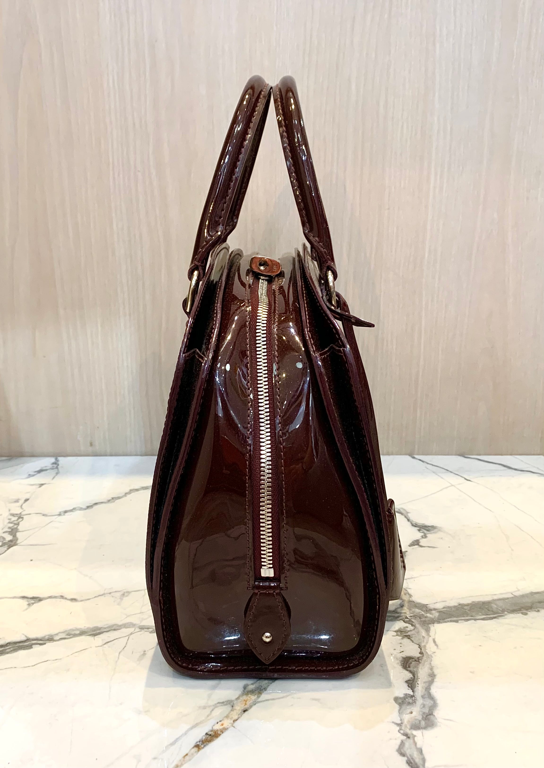 LOUIS VUITTON ELECTRIC PONT NEUF PM EPI LEATHER SATCHEL BAG