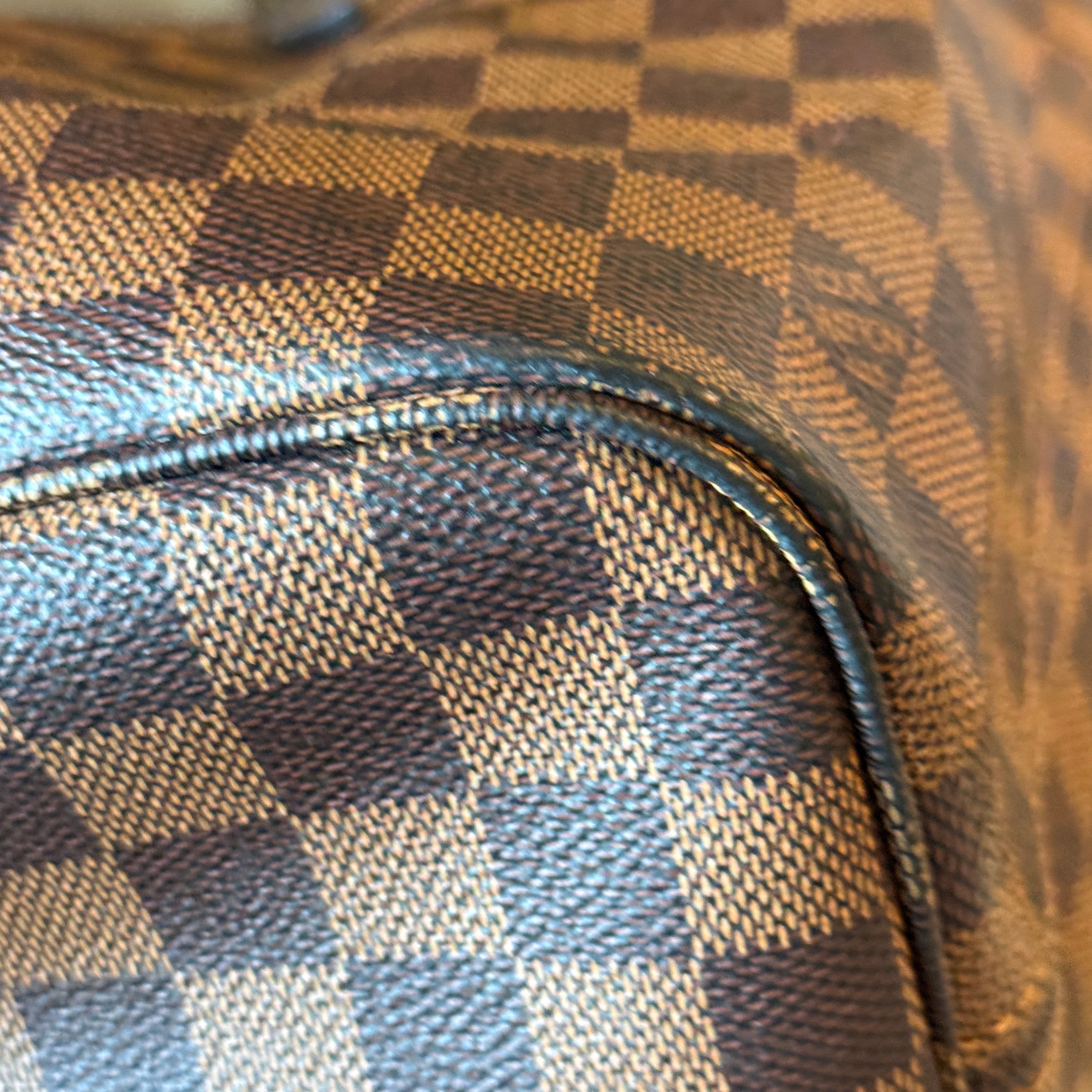 LOUIS VUITTON Damier Ebene Neverfull MM