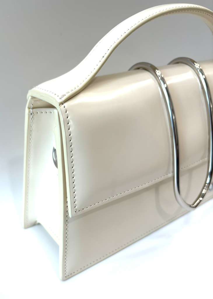 JACQUEMUS LE GRAND BAMBINO LEATHER SHOULDER BAG