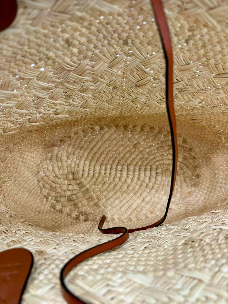 LOEWE CALFSKIN RAFFIA PAULAS IBIZA MEDIUM ANAGRAM BASKET TOTE BAG