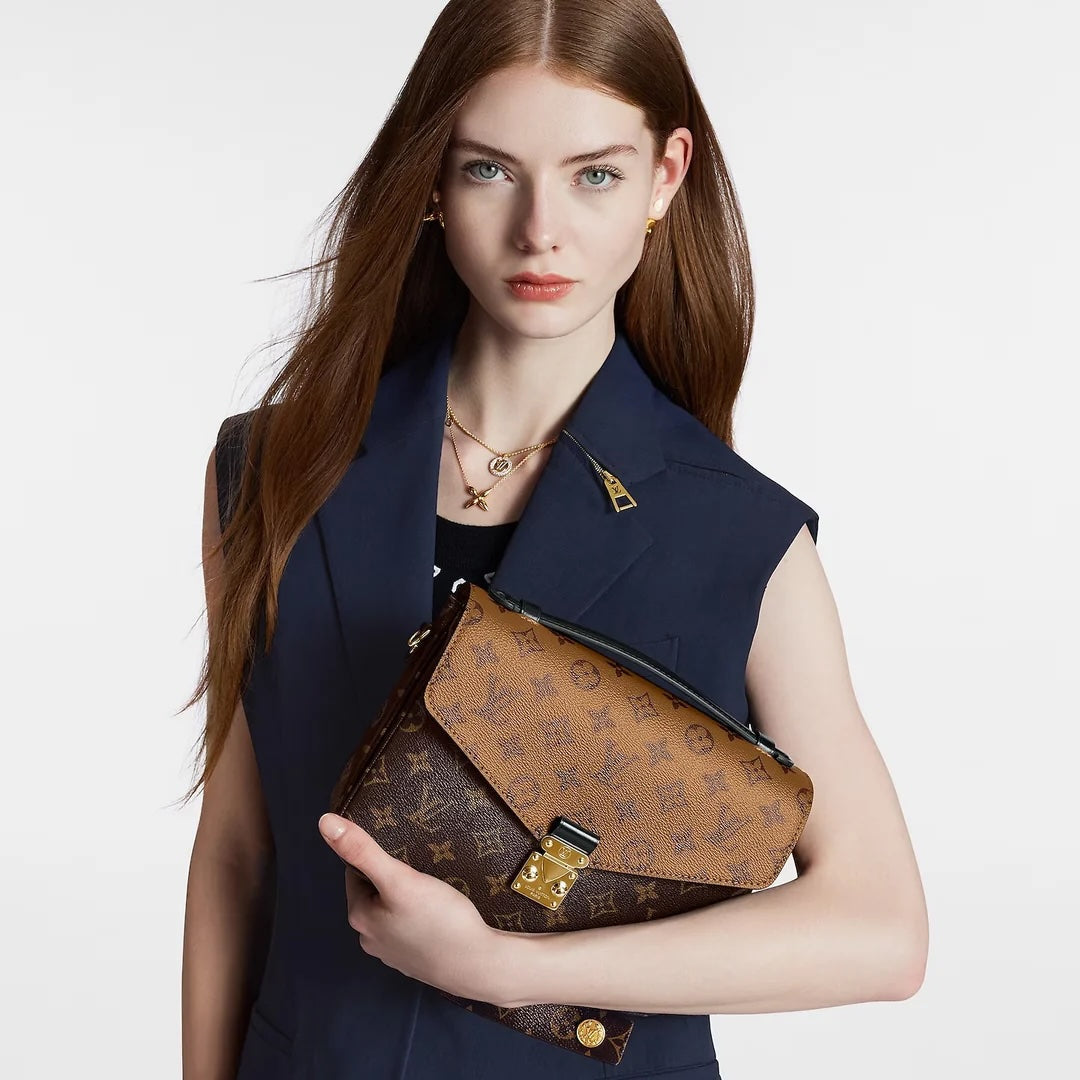 LOUIS VUITTON REVERSE MONOGRAM POCHETTE METIS