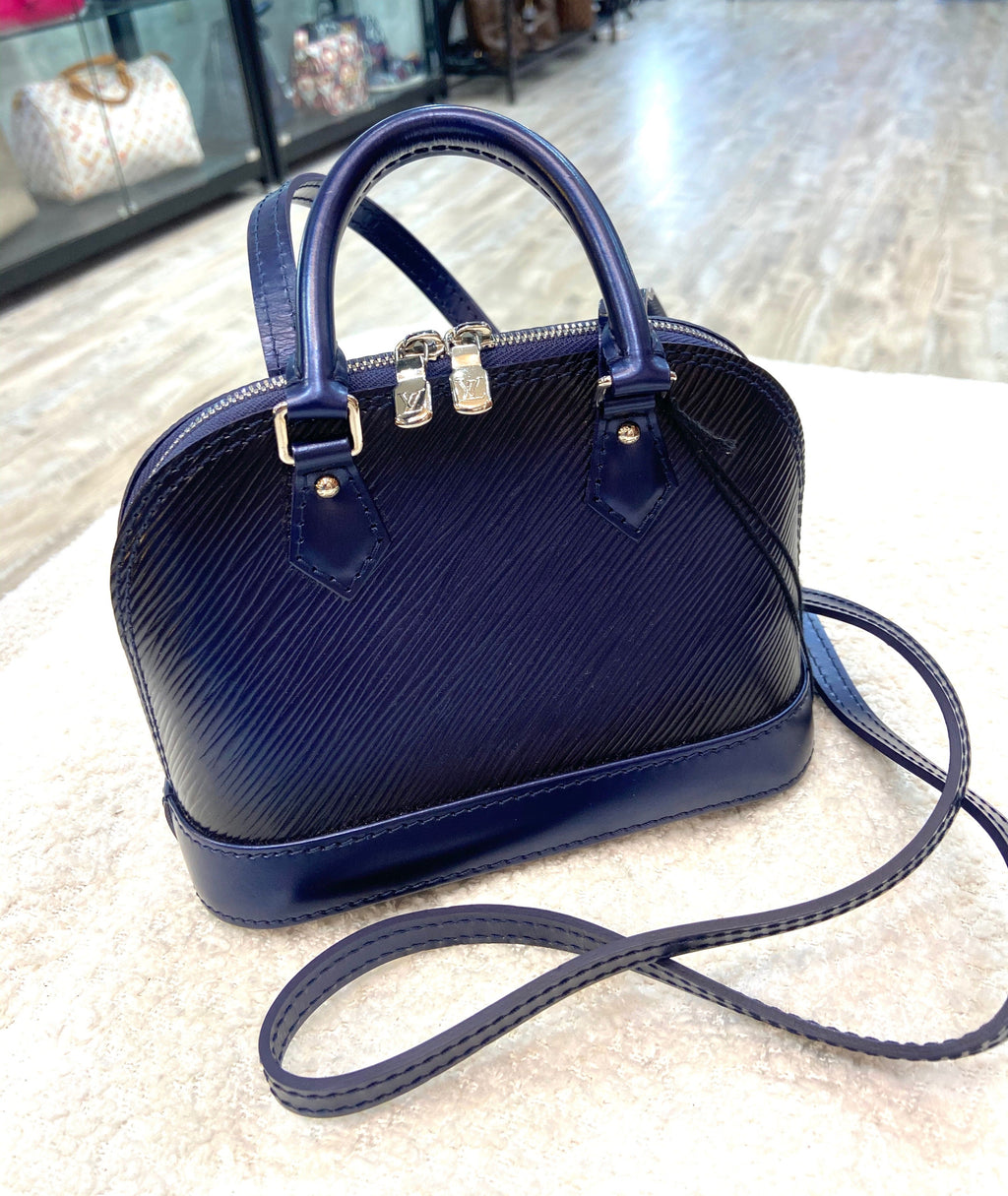 LOUIS VUITTON EPI LEATHER SEQUINS FLAME NANO ALMA BAG