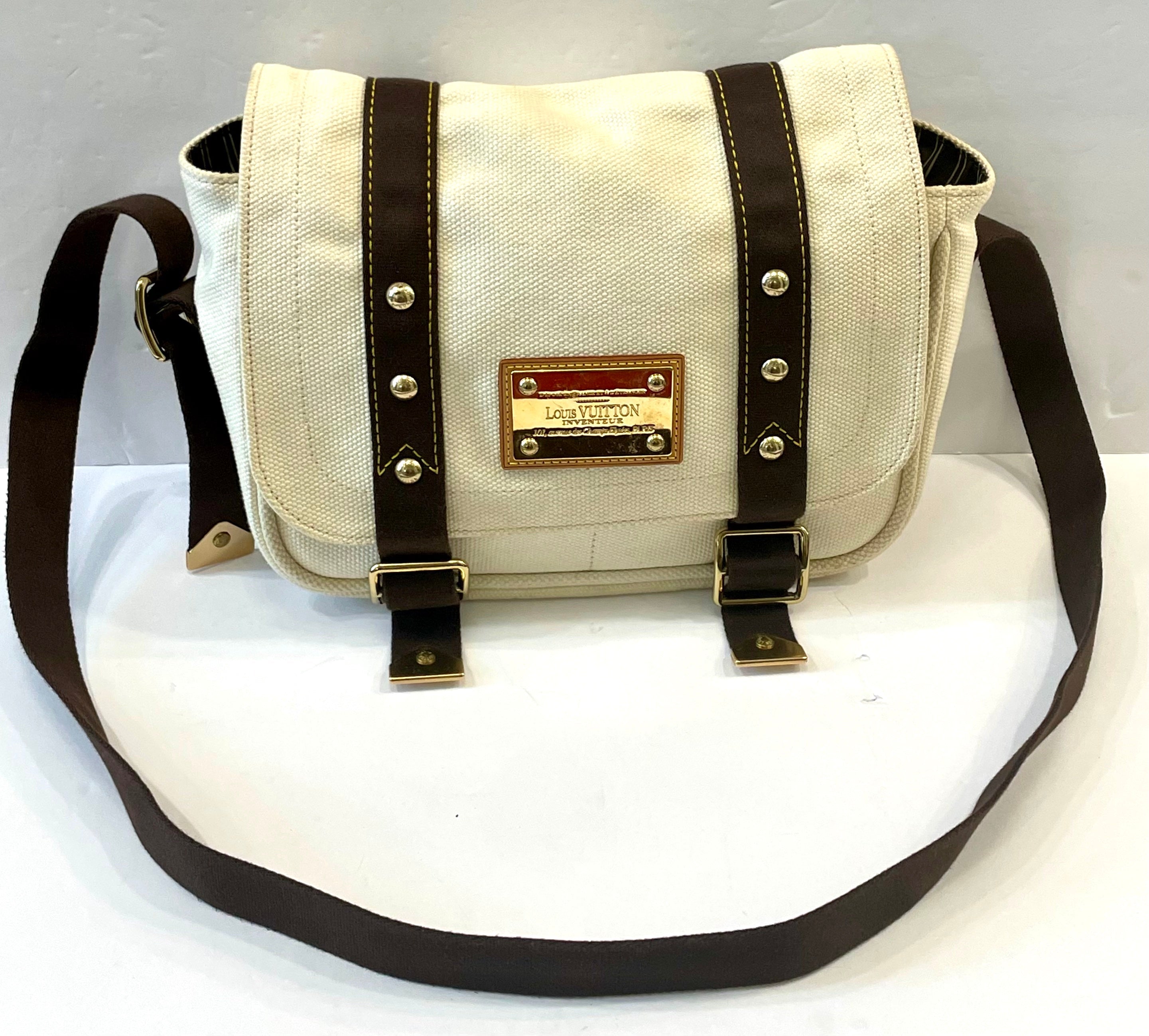 LOUIS VUITTON ANTIGUA BUZAS PM SHOULDER BAG