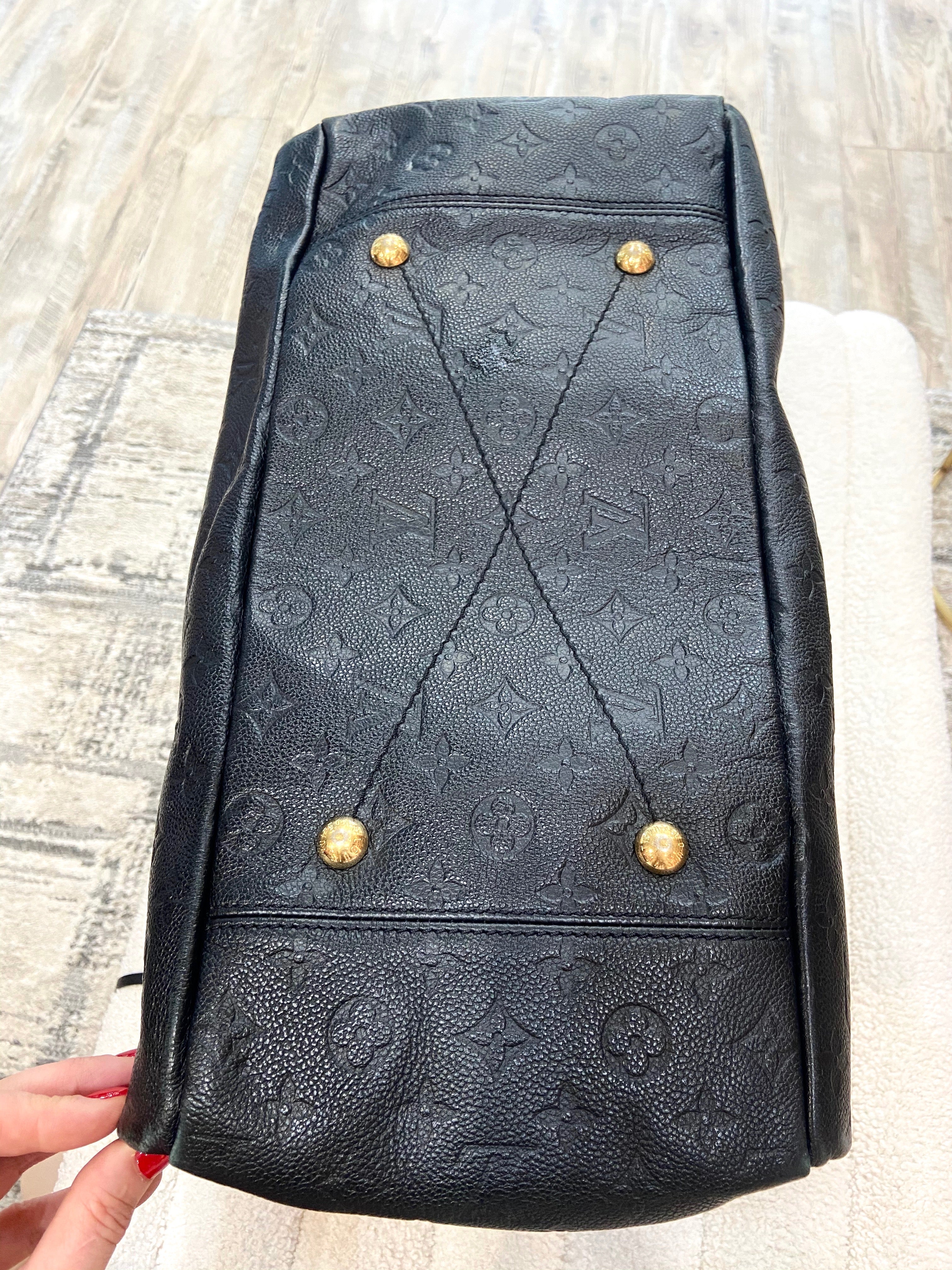 LOUIS VUITTON ARTSY MM EMPREINTE LEATHER MONOGRAM BAG