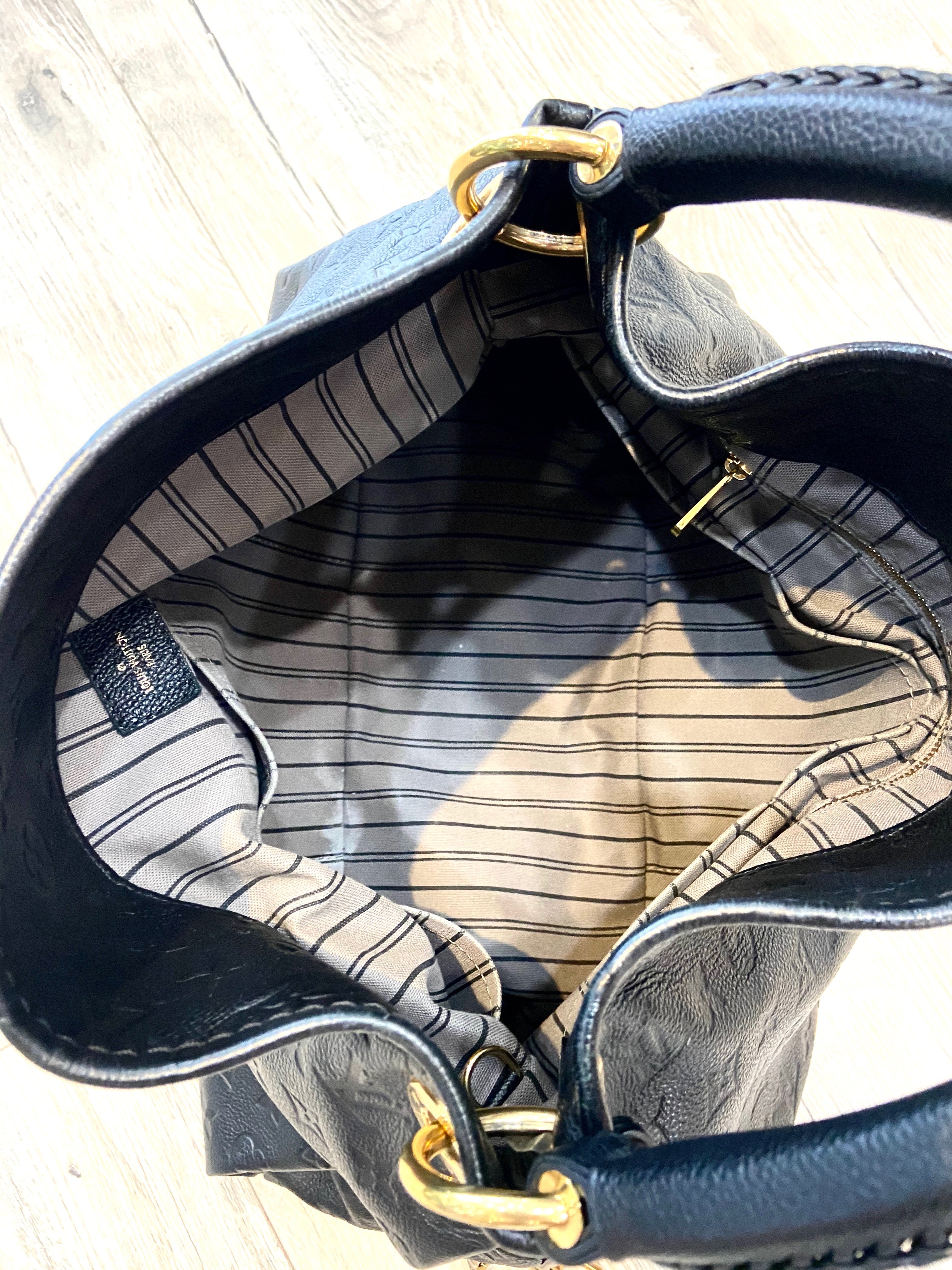 LOUIS VUITTON ARTSY MM EMPREINTE LEATHER MONOGRAM BAG