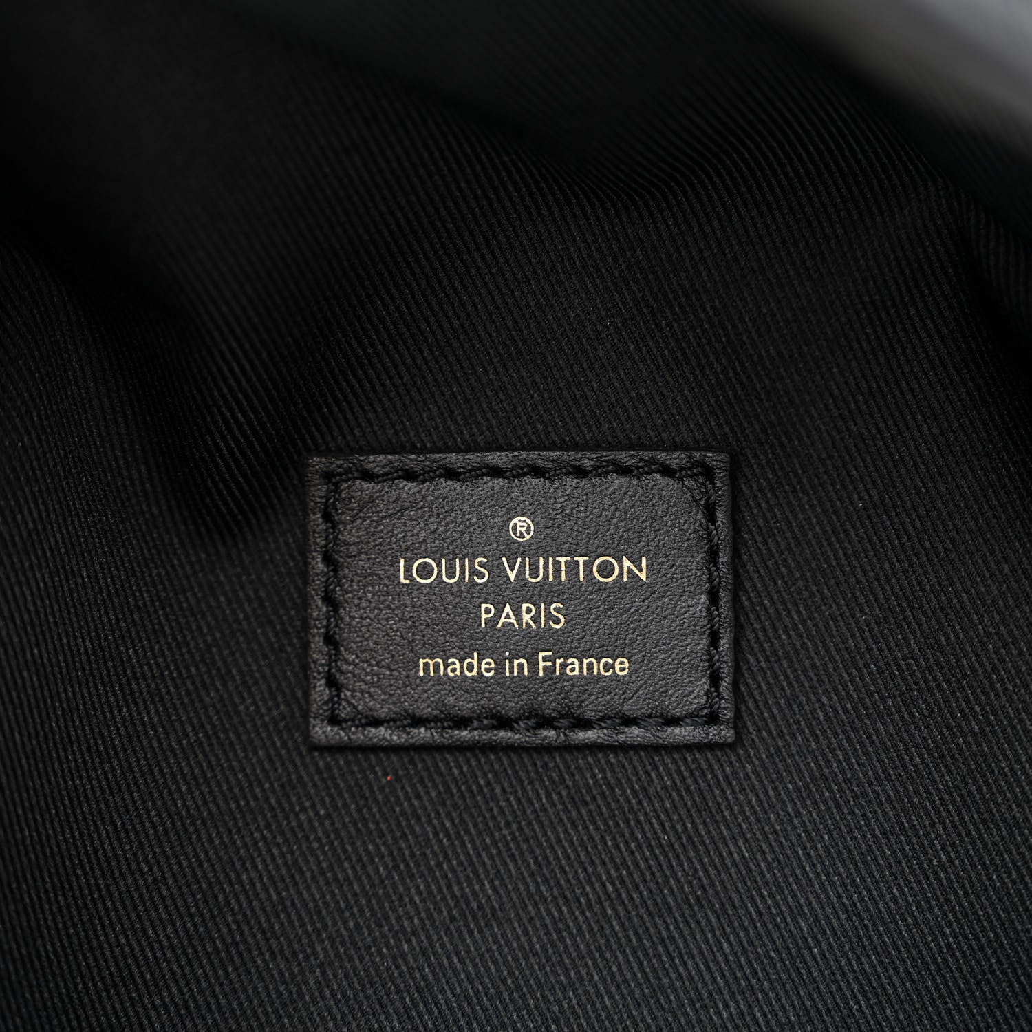 LOUIS VUITTON QUILTED CALFSKIN NEW WAVE BUMBAG